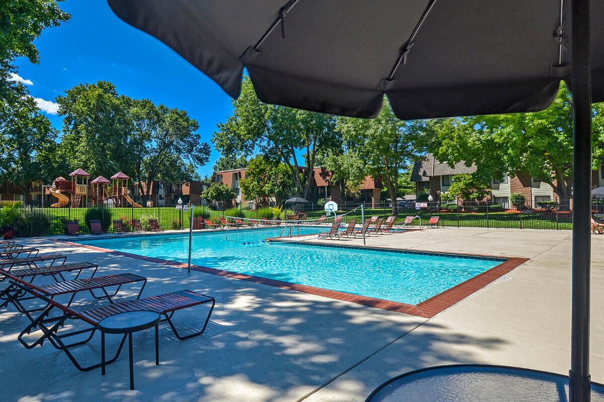 Kensington West Apartments in Ballwin, MO - Swimming Pool 10.jpg