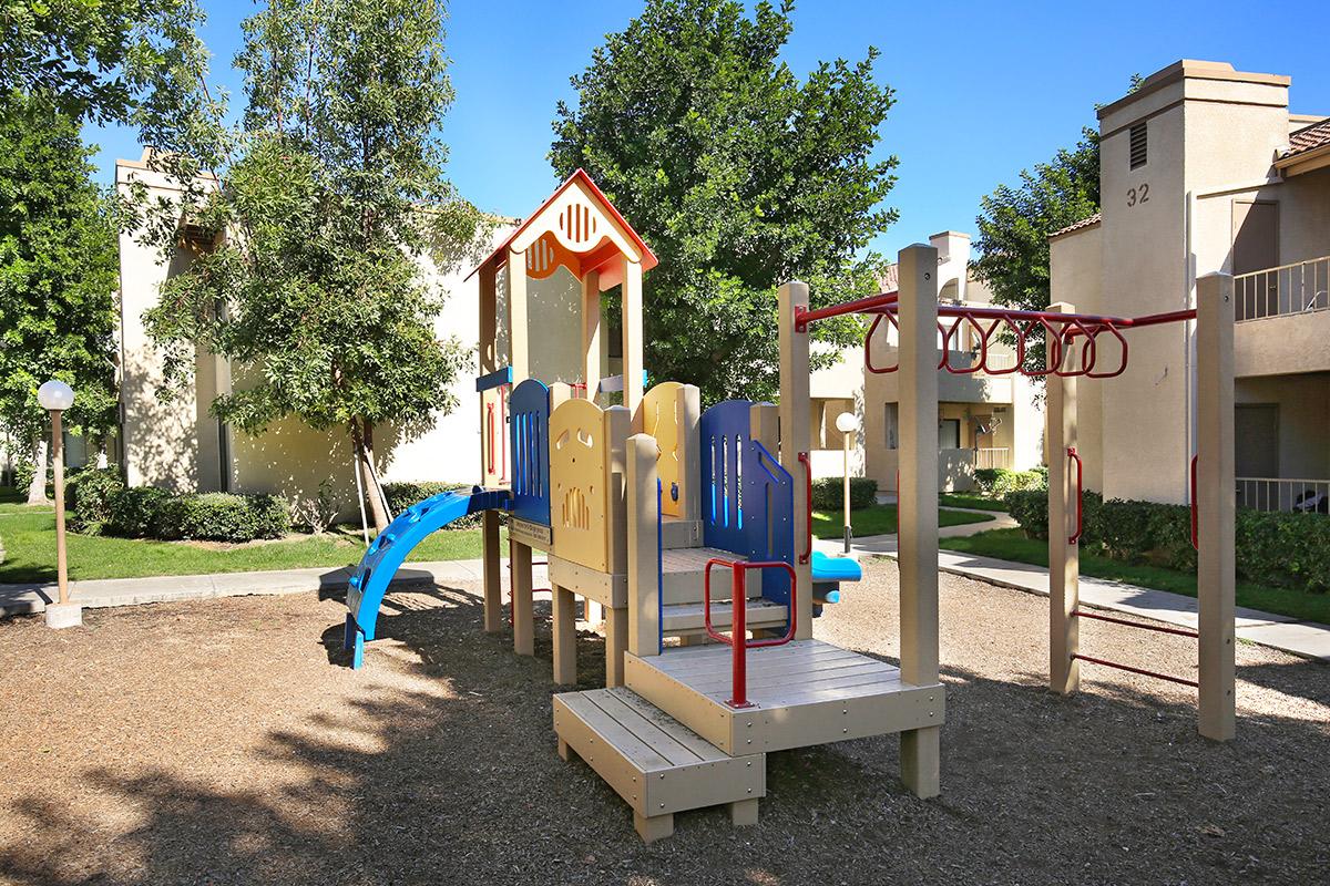 CHILDREN'S PLAY AREA