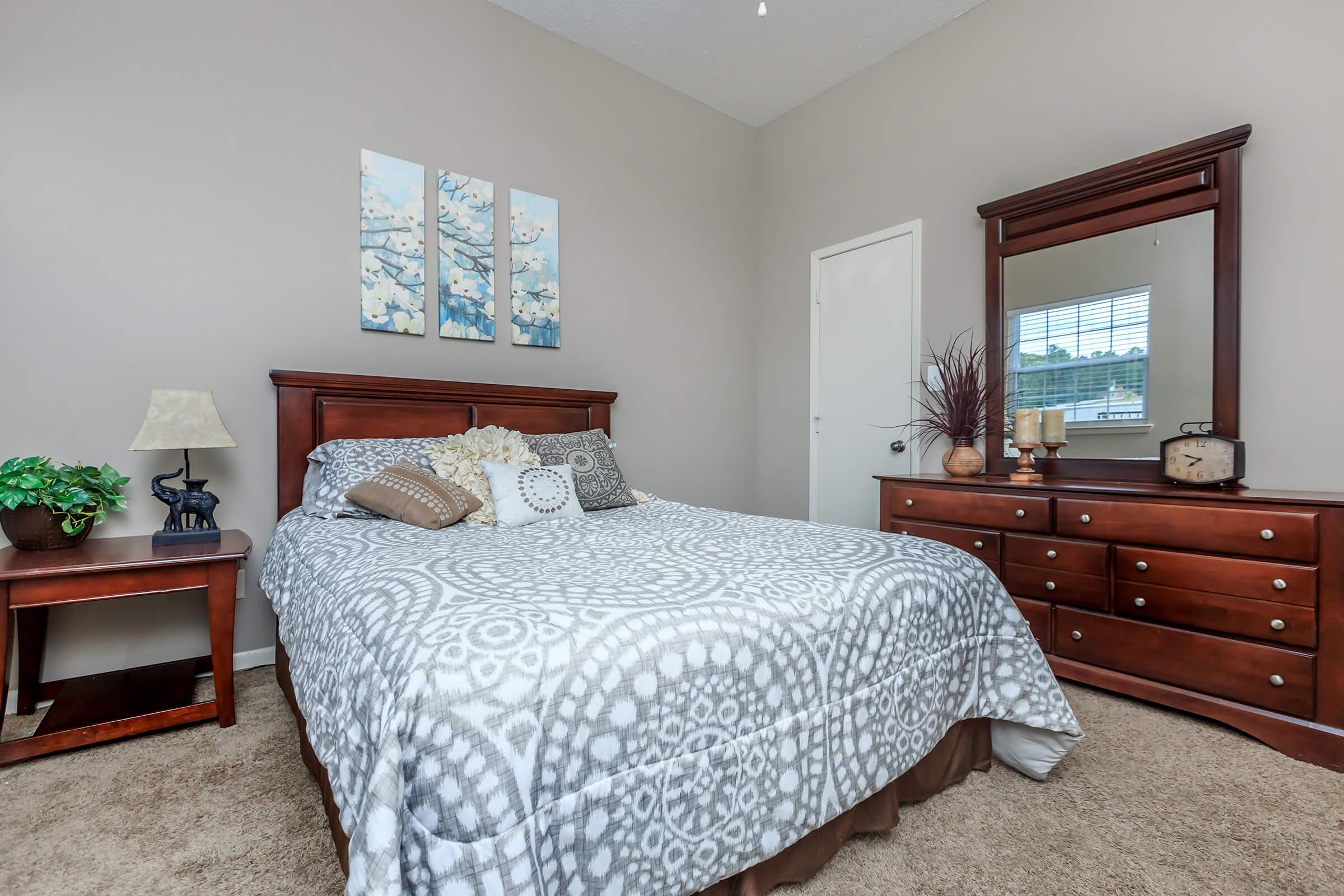 Elegant bedroom