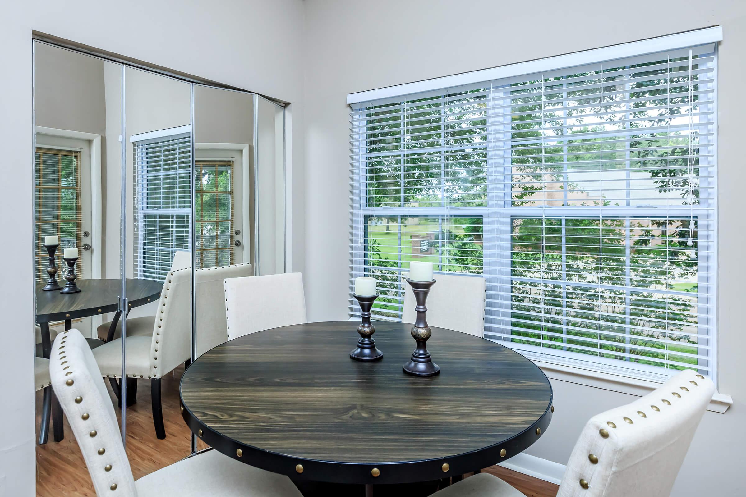 Large windows in dining area