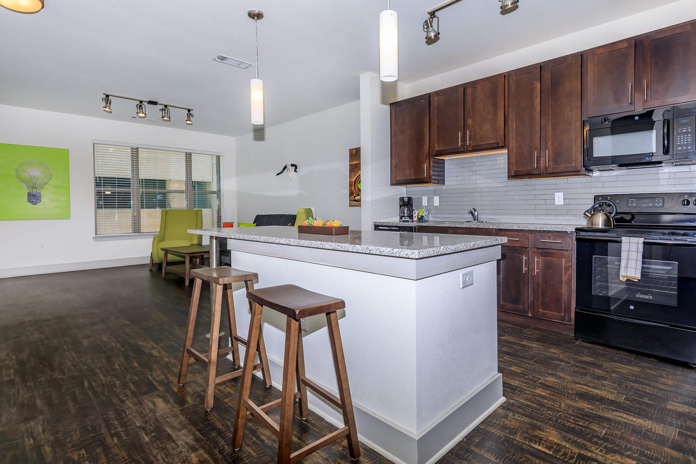 KITCHEN ISLAND