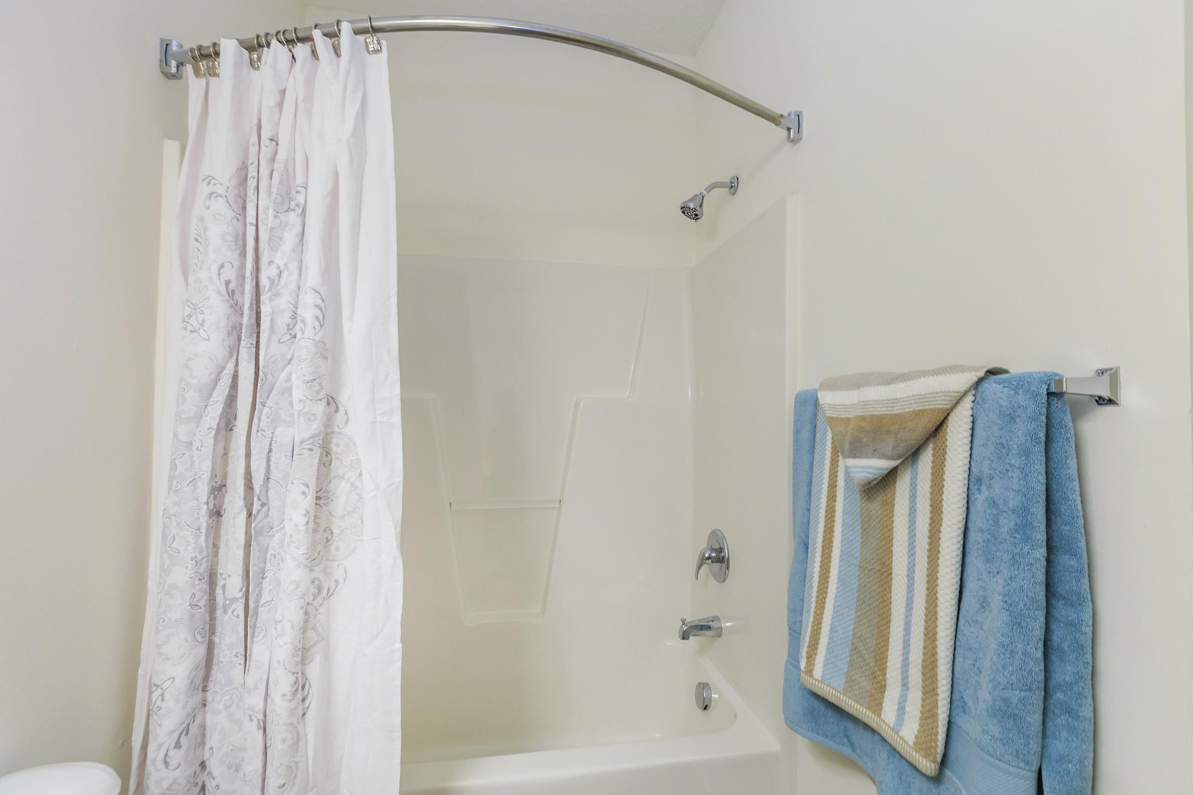 Charming Bathroom At Mallard Glen In Charlotte, NC