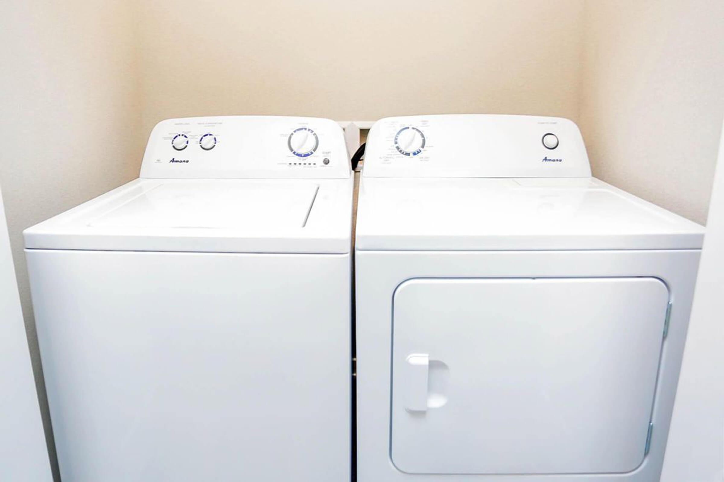 washer and dryer.jpg