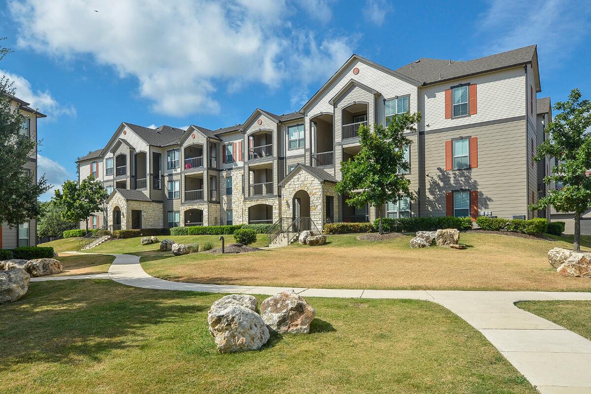 Boulder Creek Apartments in San Antonio, TX - Exterior 16.jpg
