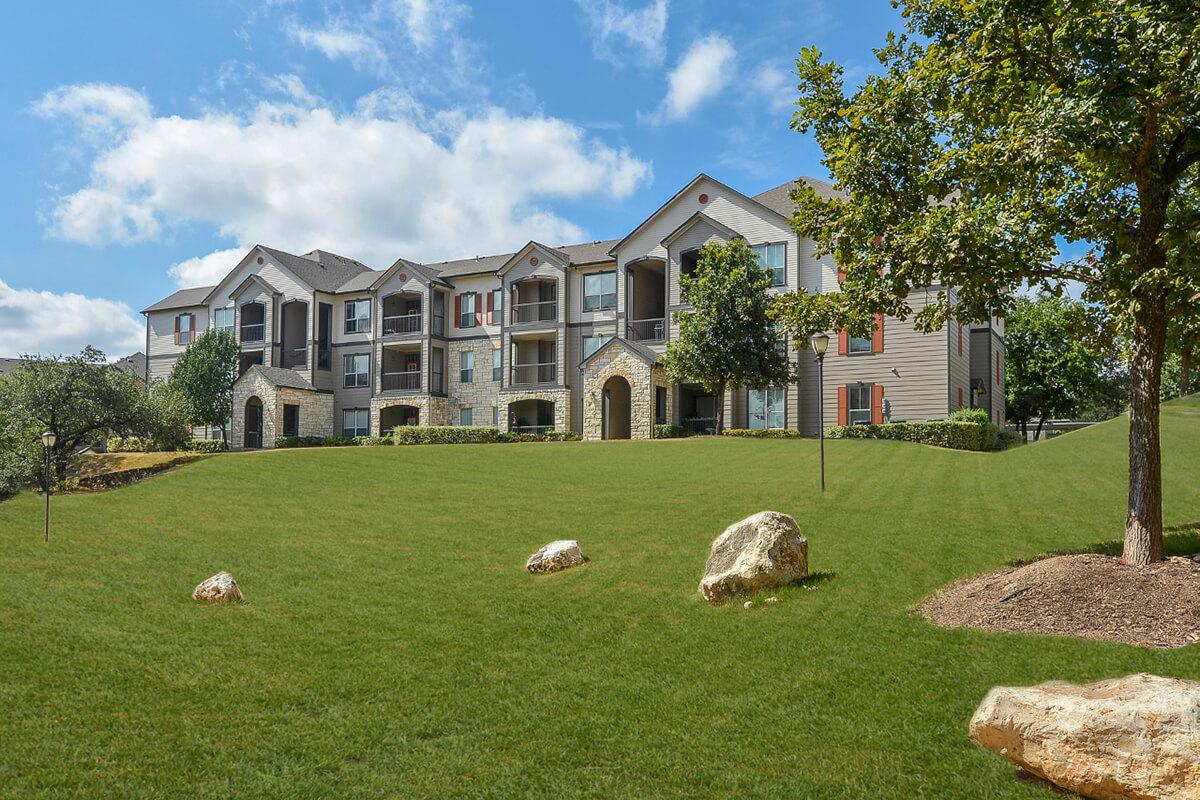 Boulder Creek Apartments in San Antonio, TX - Exterior 19.jpg