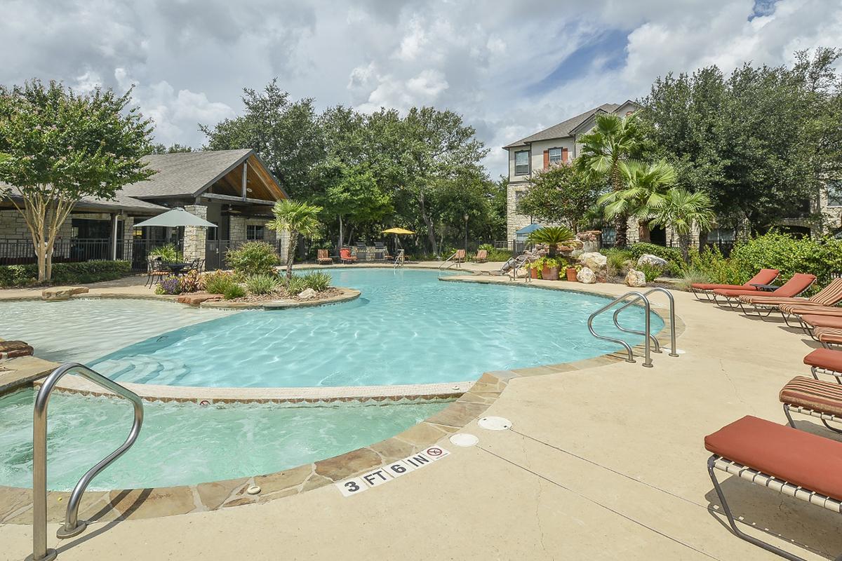 Boulder Creek Apartments in San Antonio, TX - Swimming Pool 04.jpg
