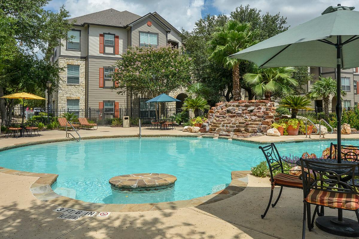 Boulder Creek Apartments in San Antonio, TX - Swimming Pool 09.jpg