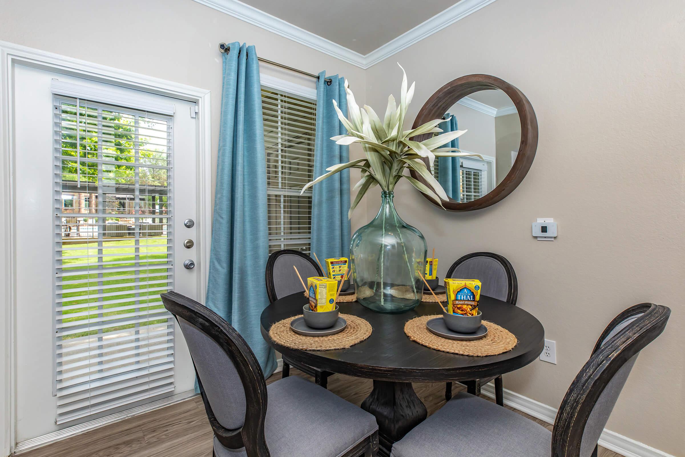 a furnished dining room