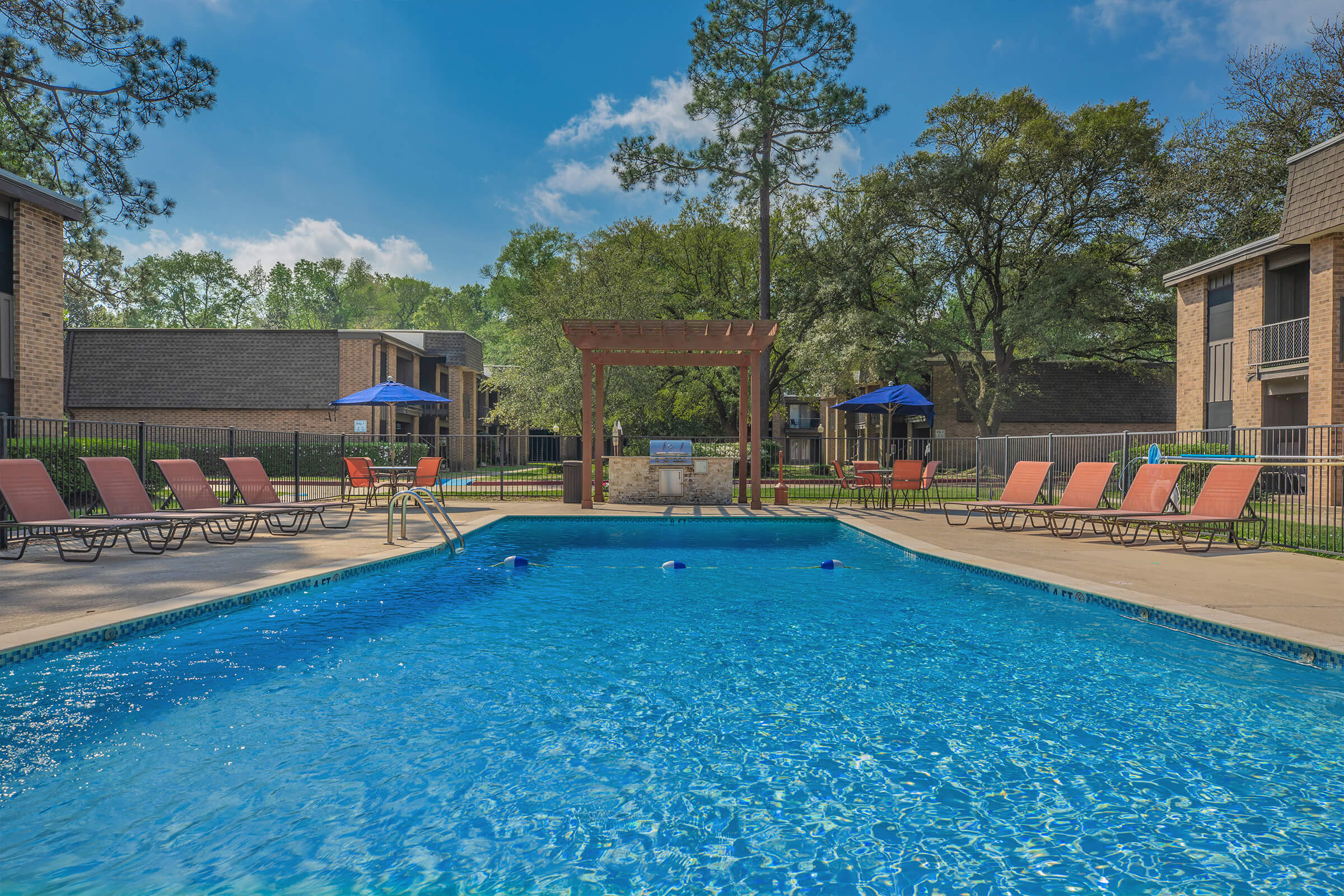 Huntington Park Amenities