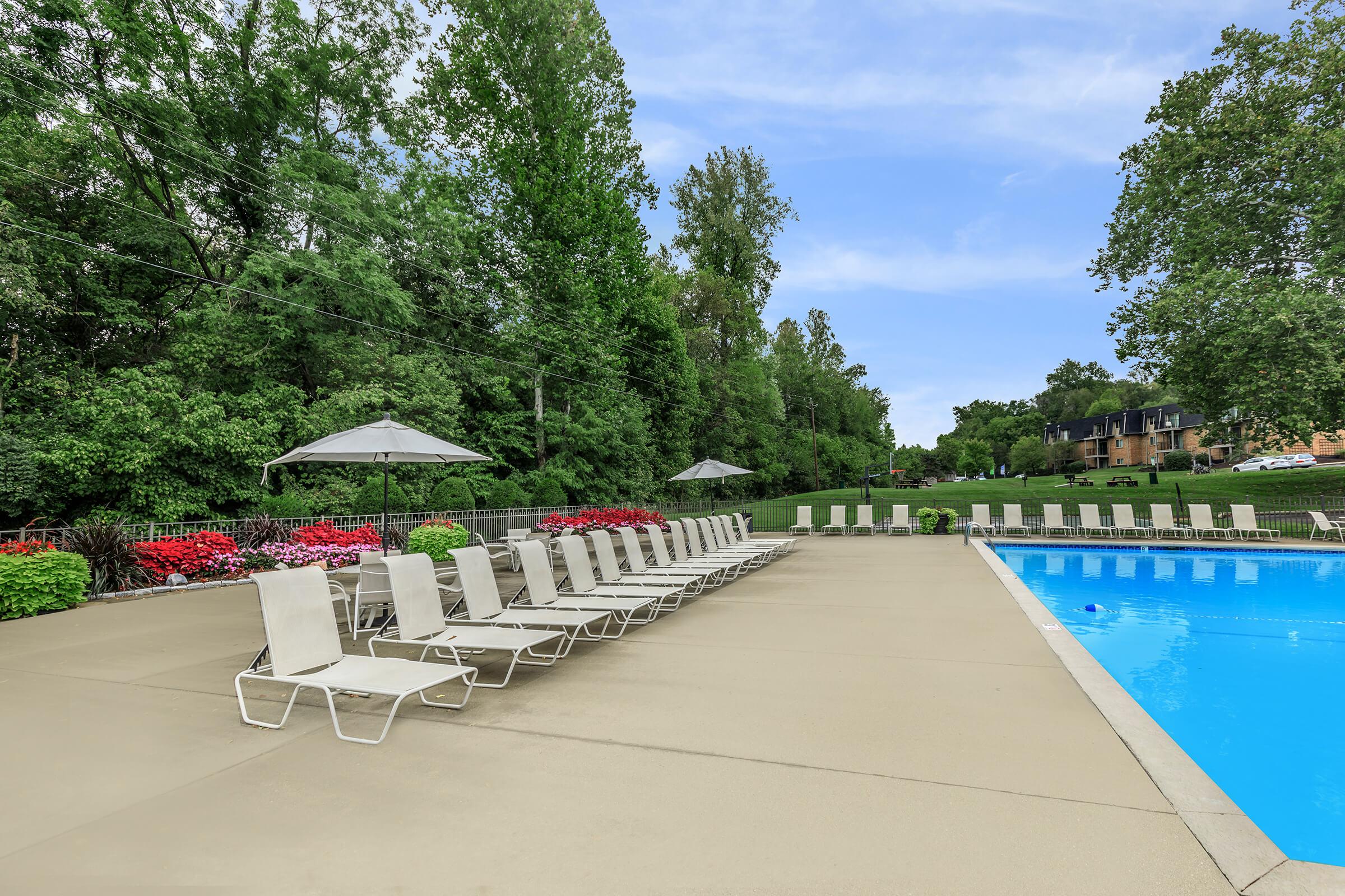 RELAX BY OUR SHIMMERING SWIMMING POOL IN LOVELAND, OH