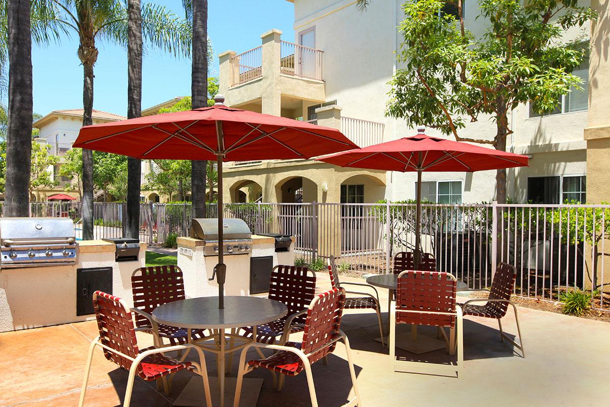 Courtyard Apartment Homes Apartments For Rent In Fullerton Ca