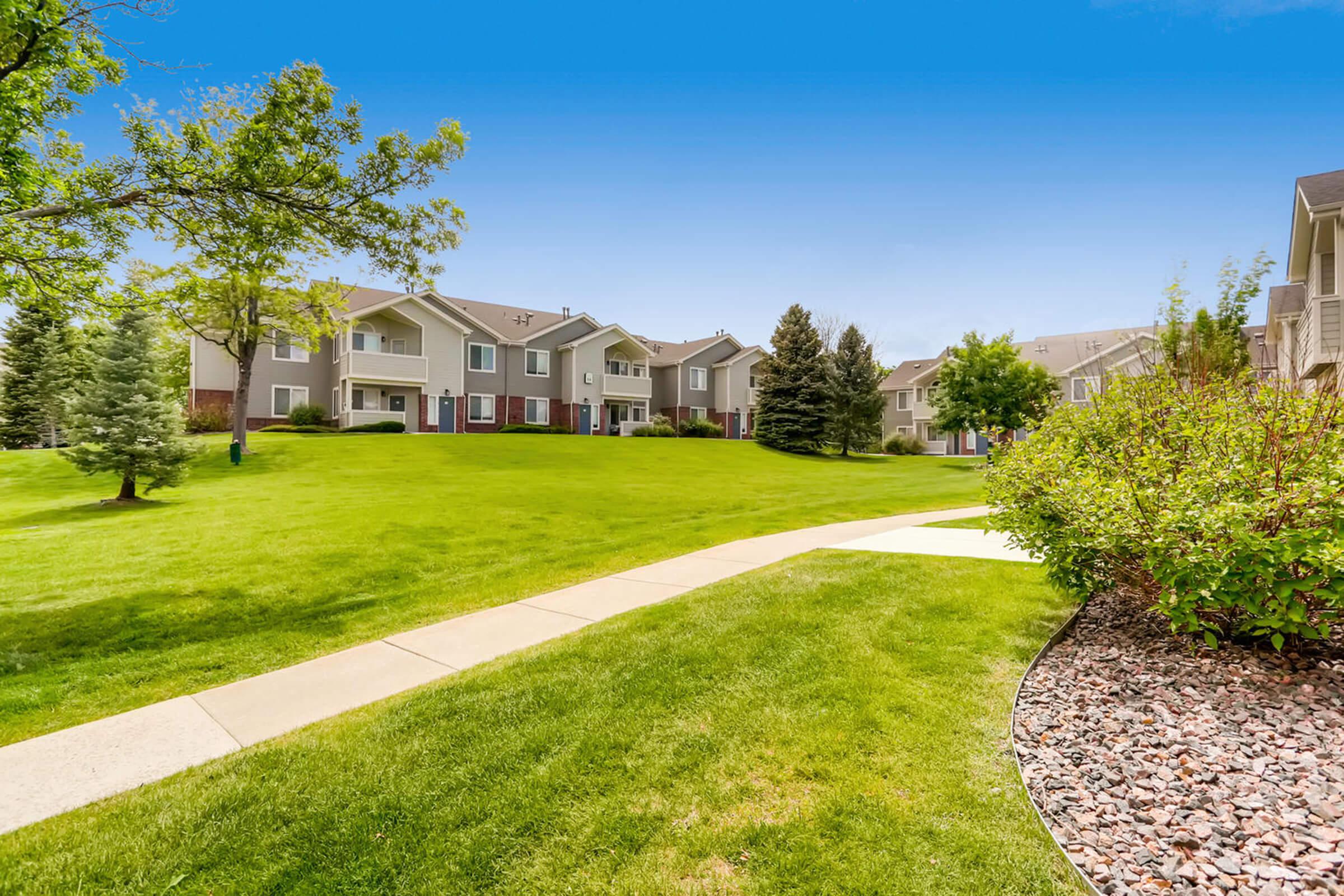 9097 W Cross Dr Littleton CO-large-028-026-Courtyard-1500x1000-72dpi.jpg