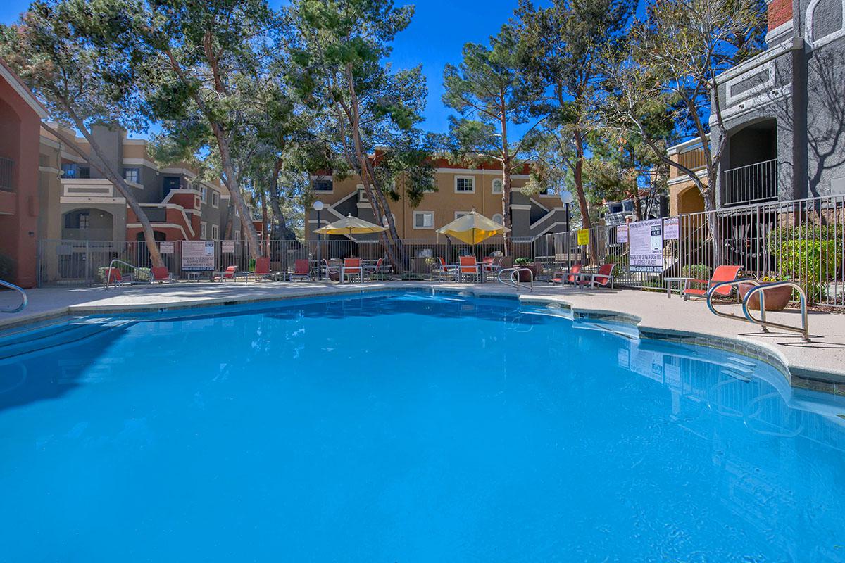 SEDONA RIDGE SHIMMERING SWIMMING POOL IN LAS VEGAS, NEVADA
