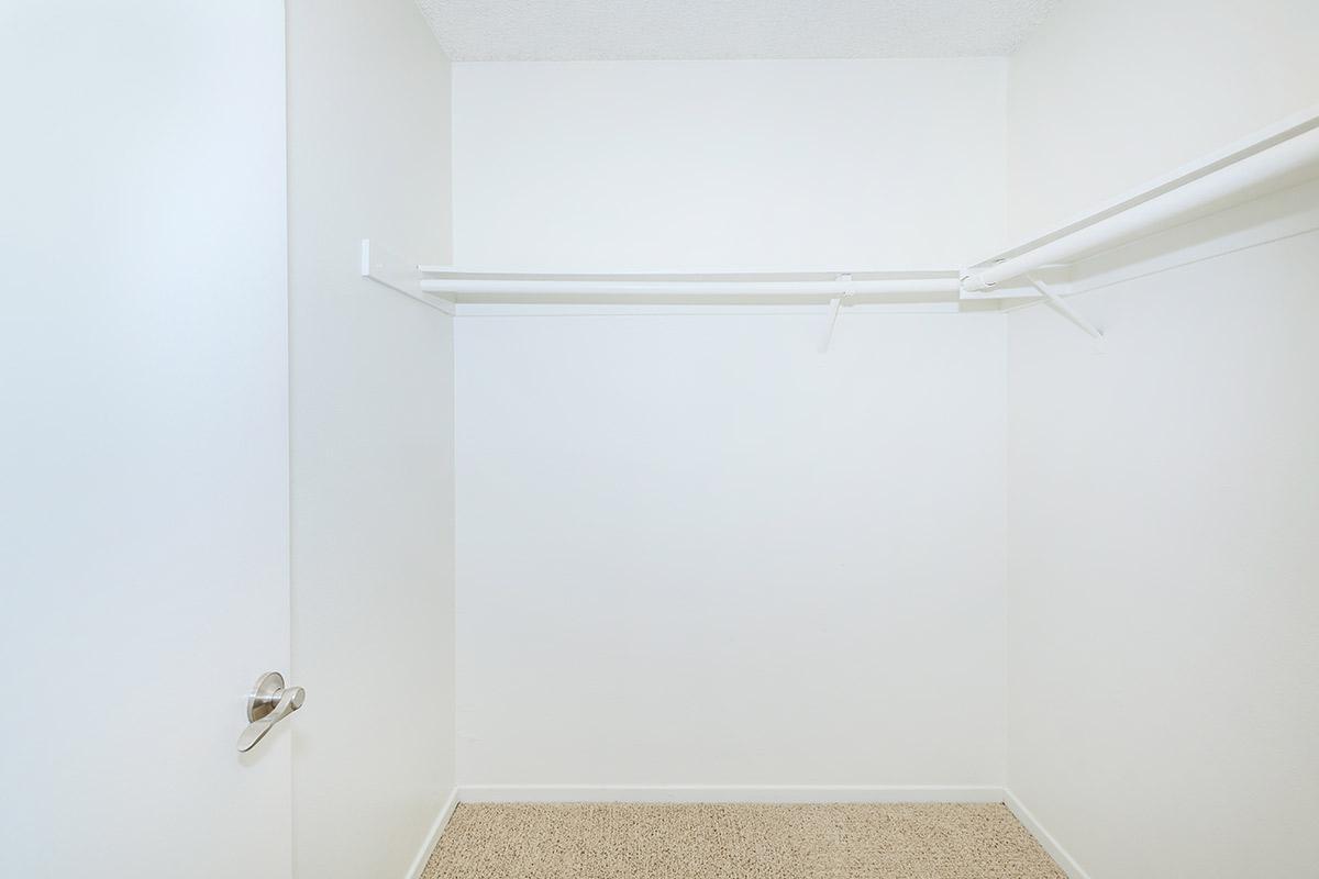 Walk-in closet