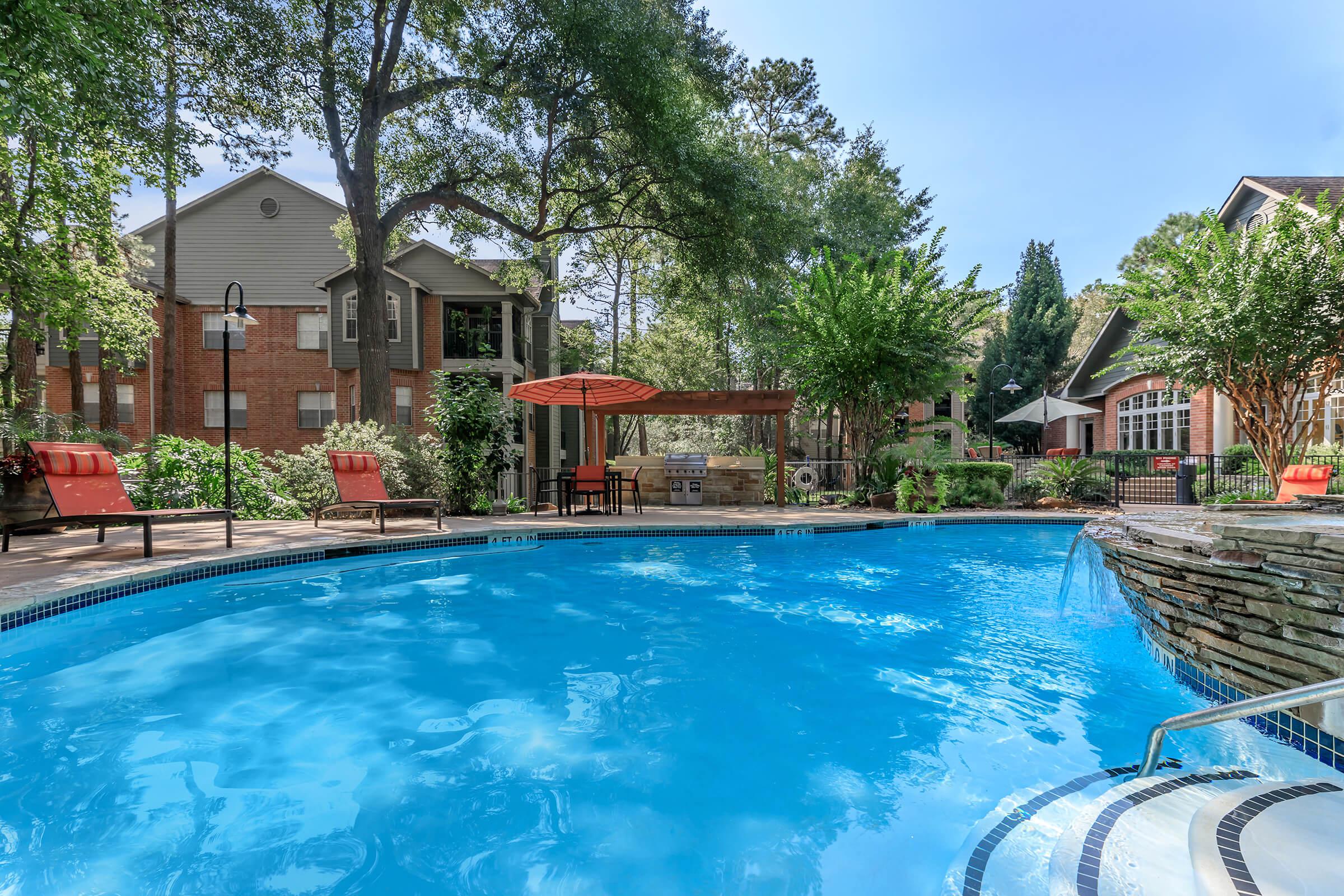 POOLSIDE GRILL WITH DESIGNER ARBOR