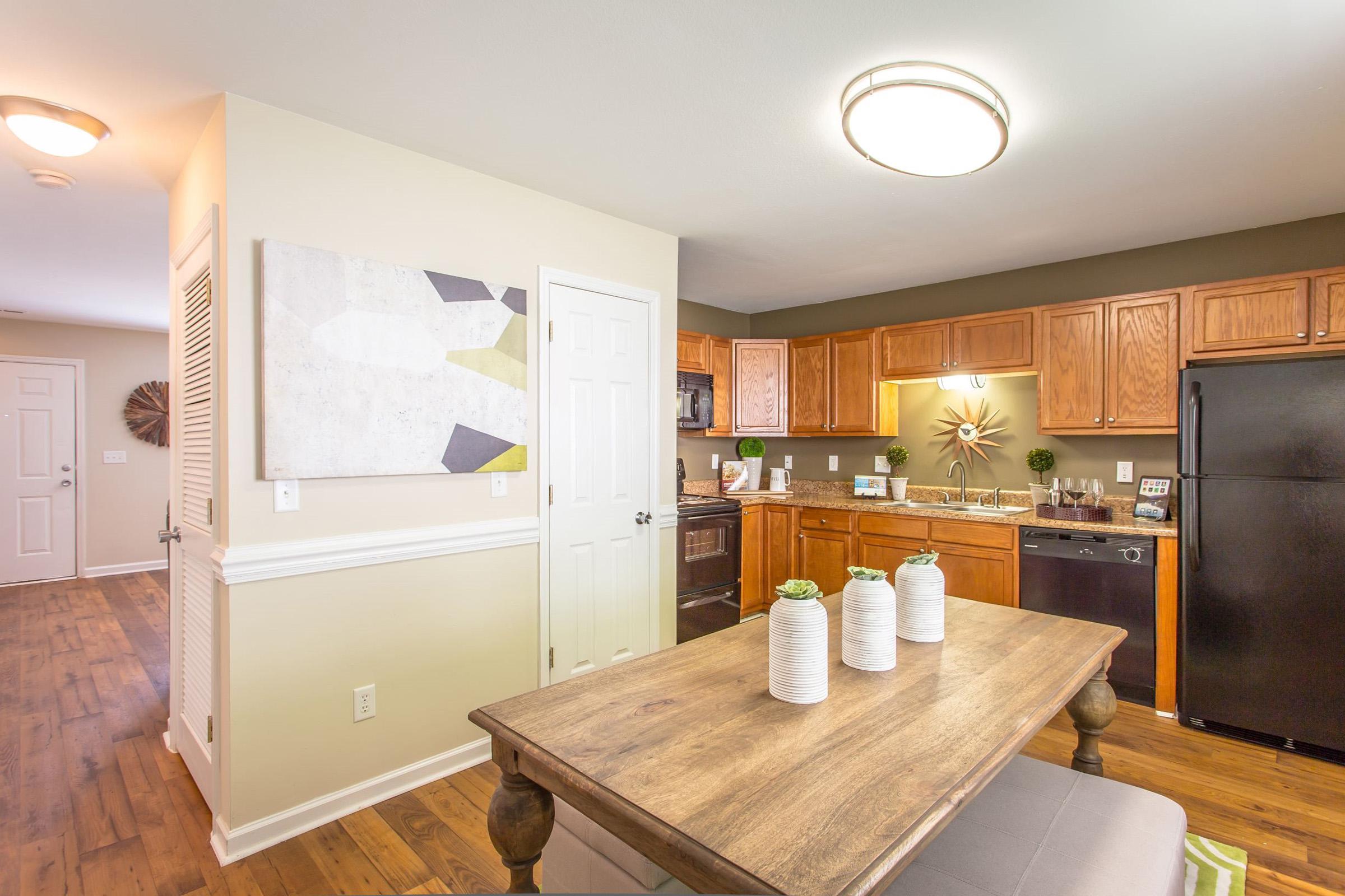 dining room.jpg