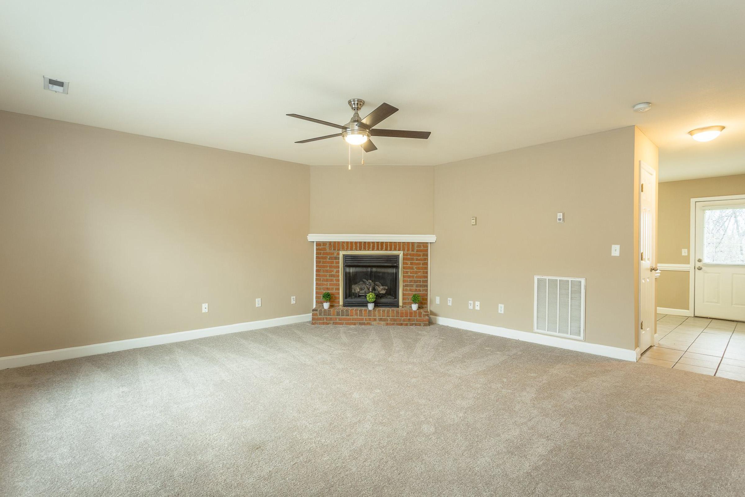 living room 3.jpg