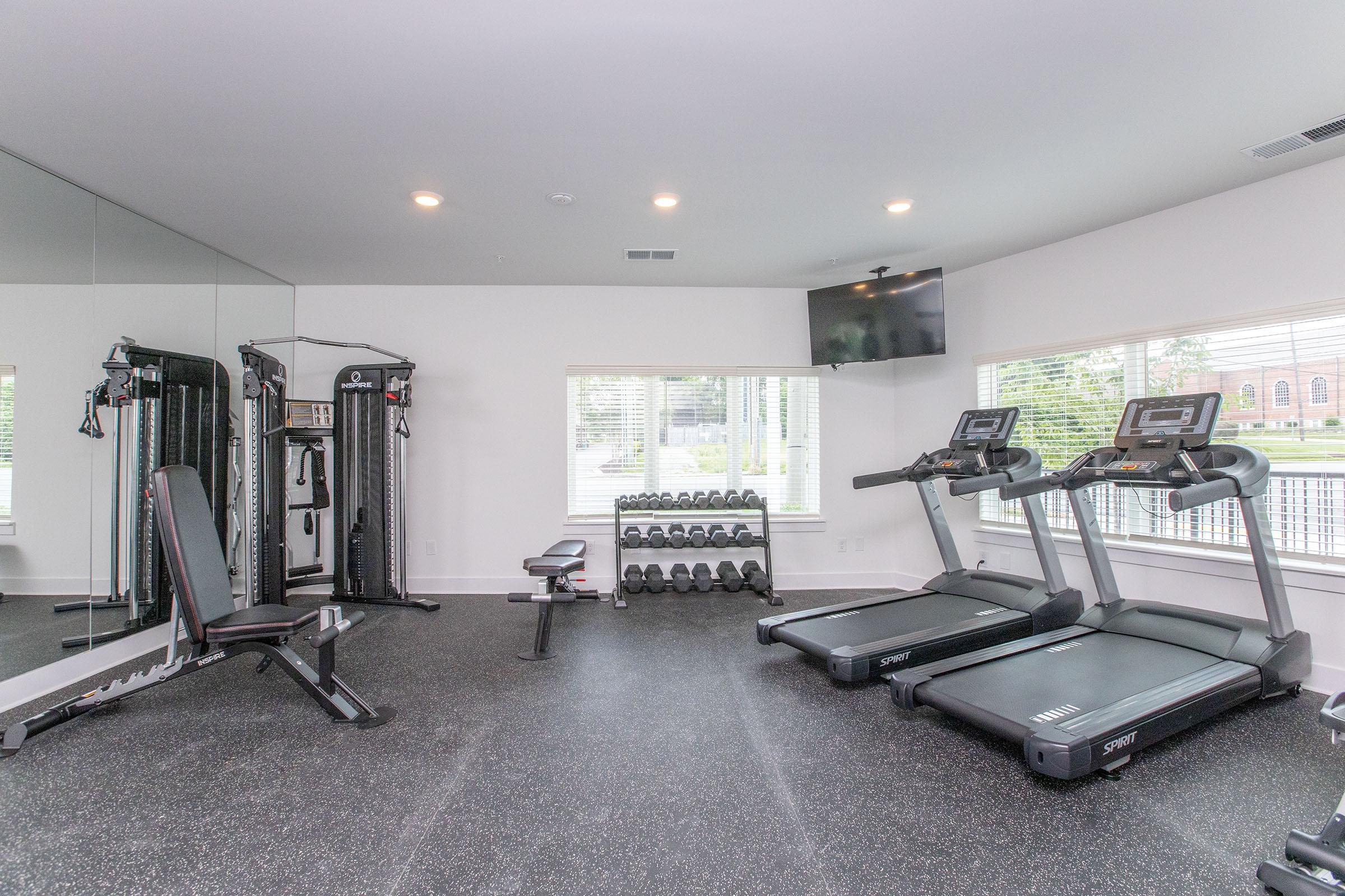 Use the fitness center at Studio 79