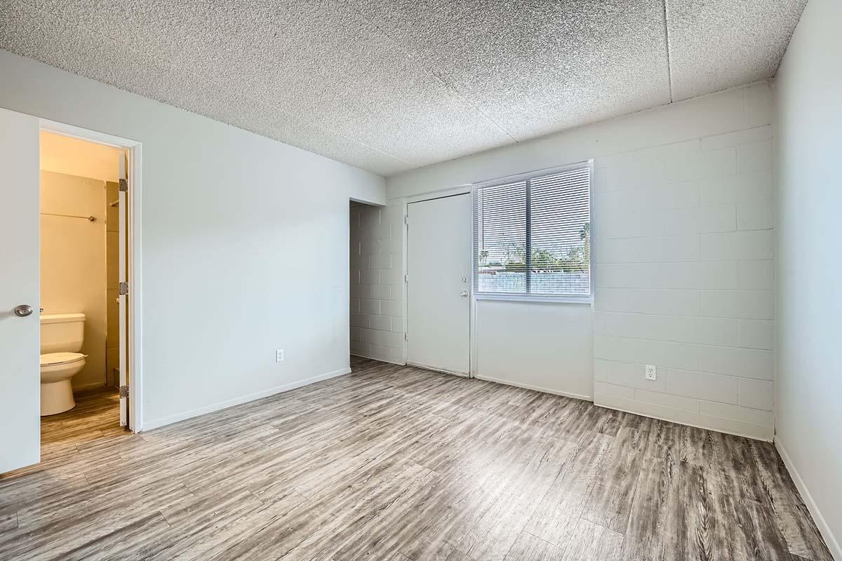 1920 N 1st Ave #105A - Web Quality - 012 - 15 Bedroom.jpg