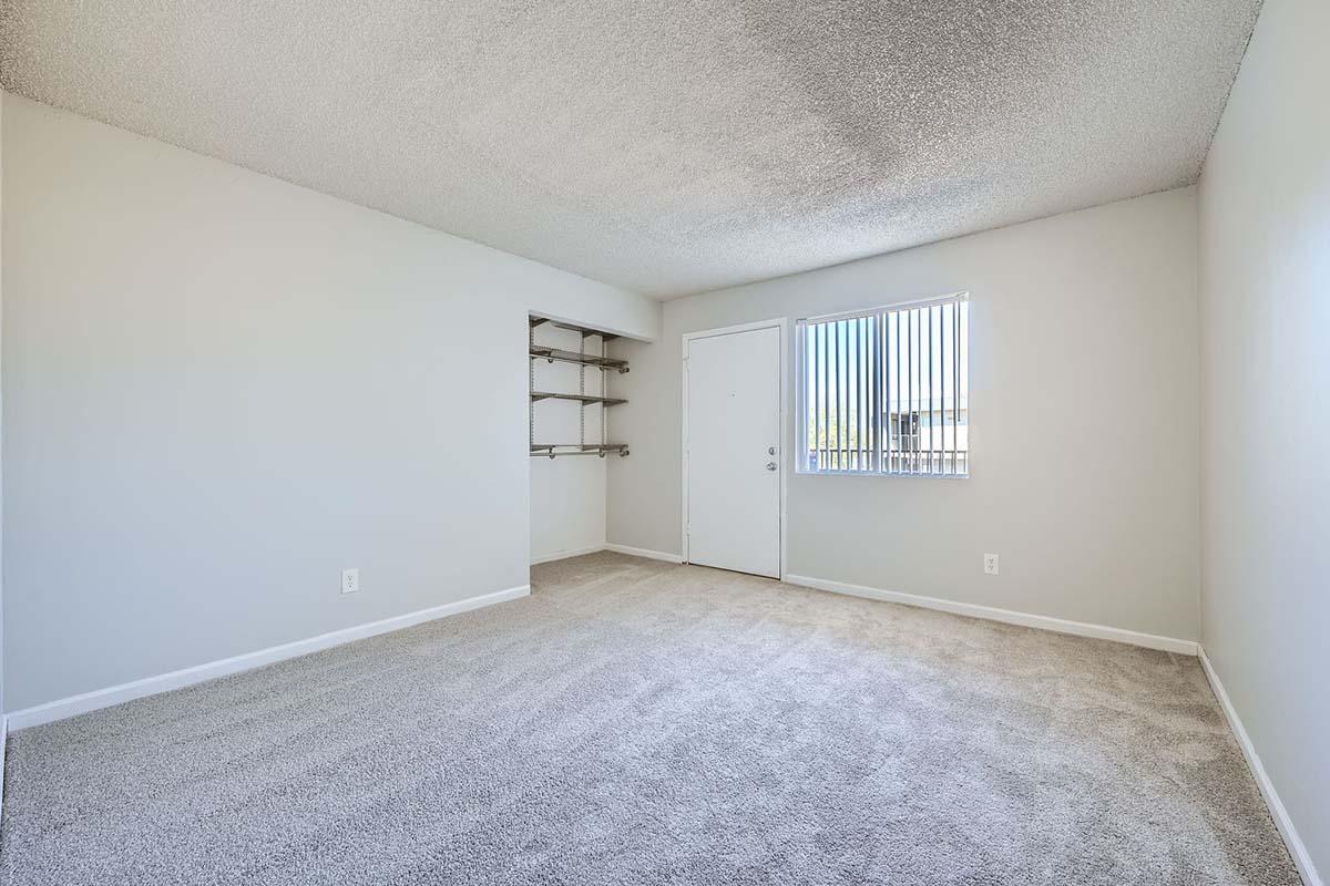 1920 N 1st Ave Unit 349A - Web Quality - 010 - 14 Bedroom.jpg