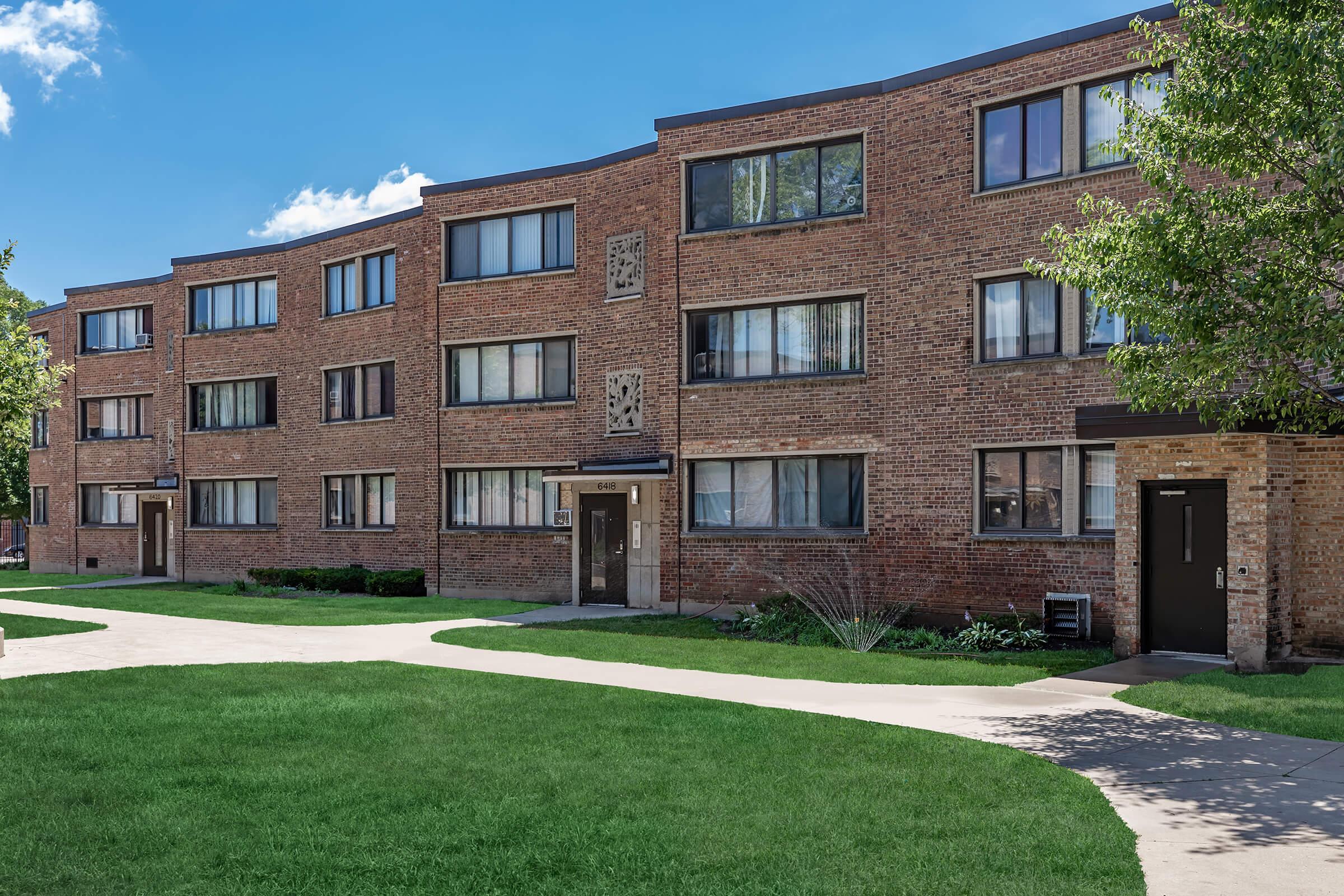 Gallery Parkway Gardens In Chicago IL