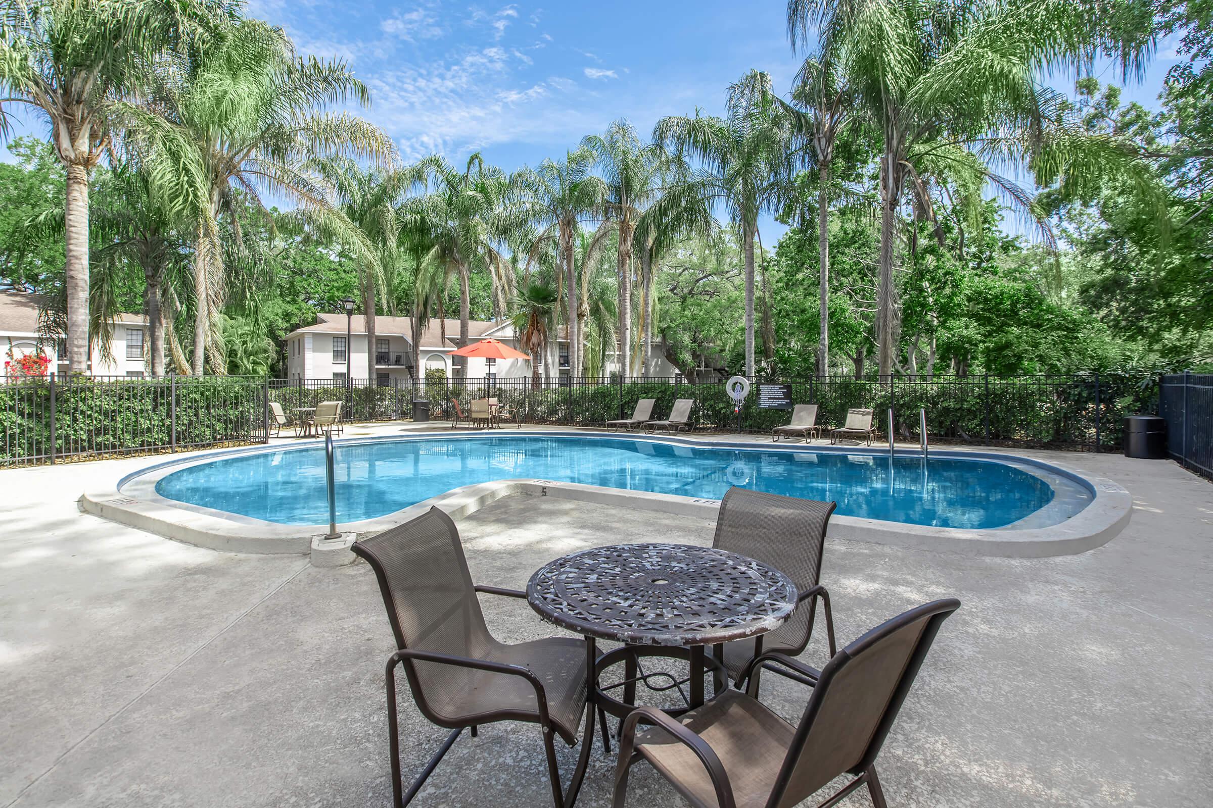 Grand Oaks Amenities