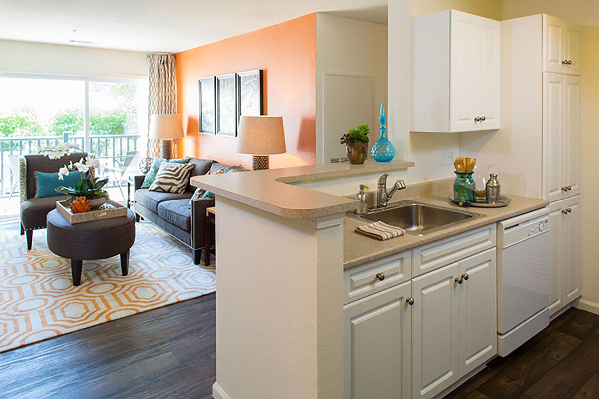 Grand Reserve Orange, CT breakfast bar.jpg