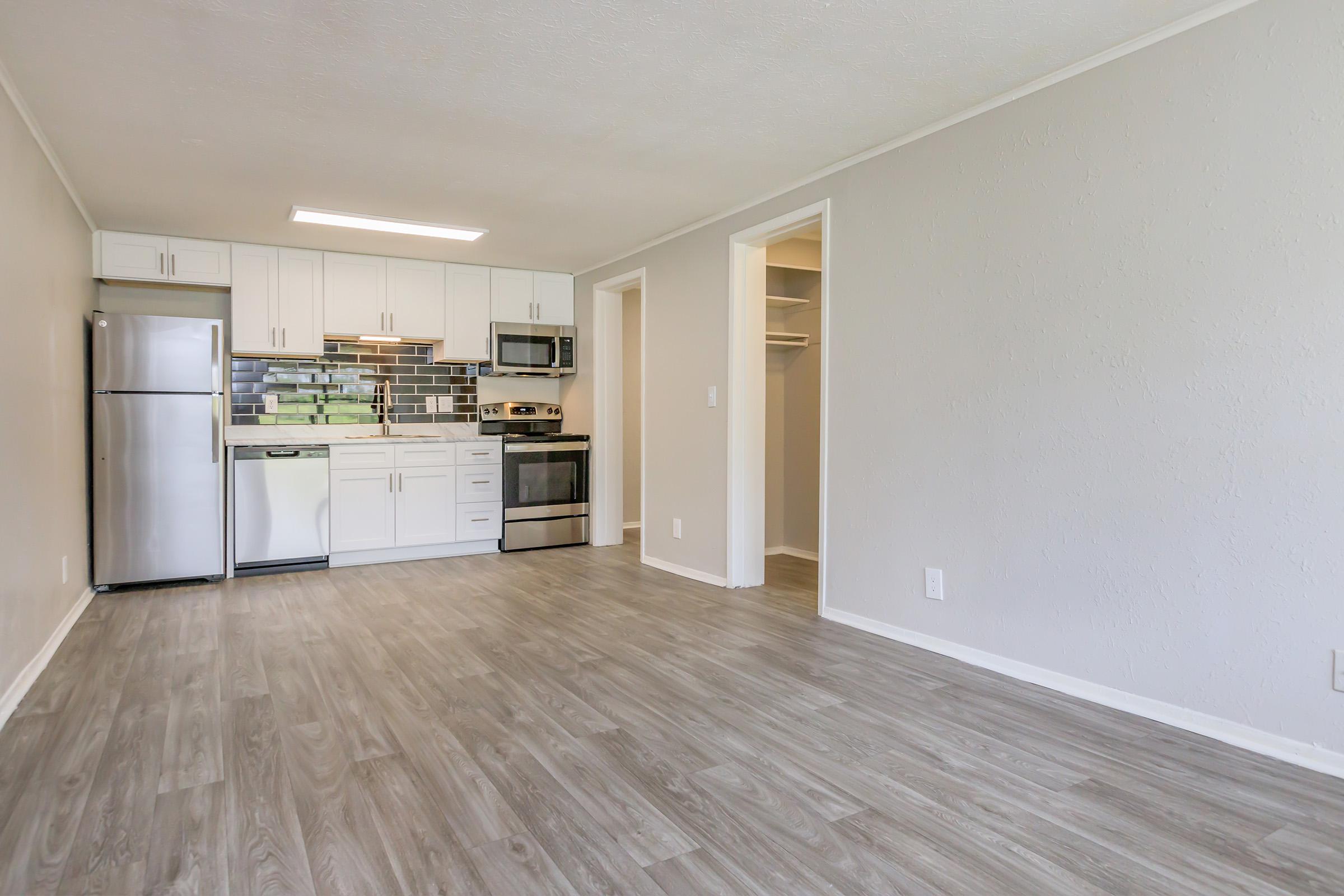 Hardwood FLoors at Cottages at Drakes  Creek