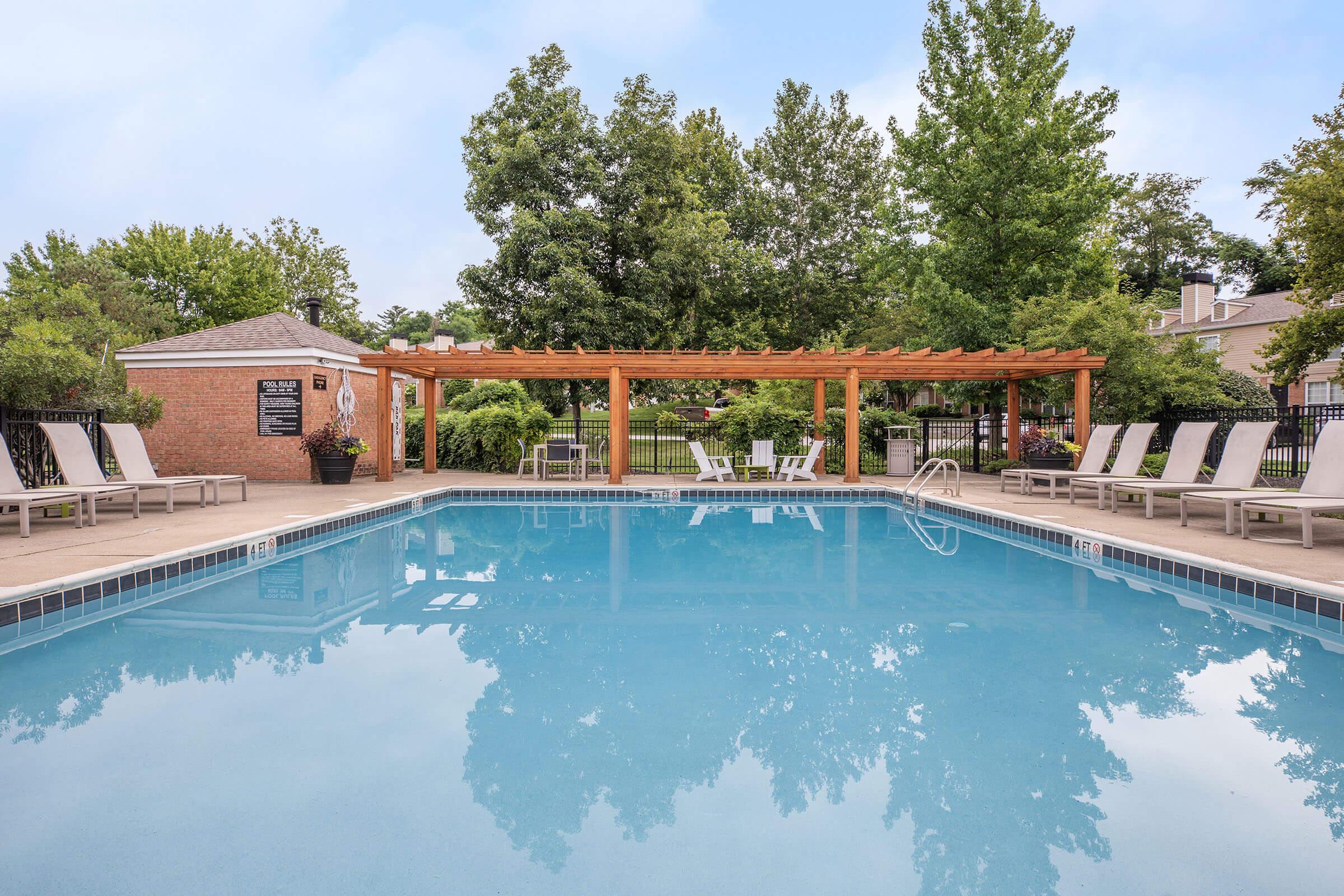 Williamsburg Townhomes Apartments in Sagamore Hills, OH