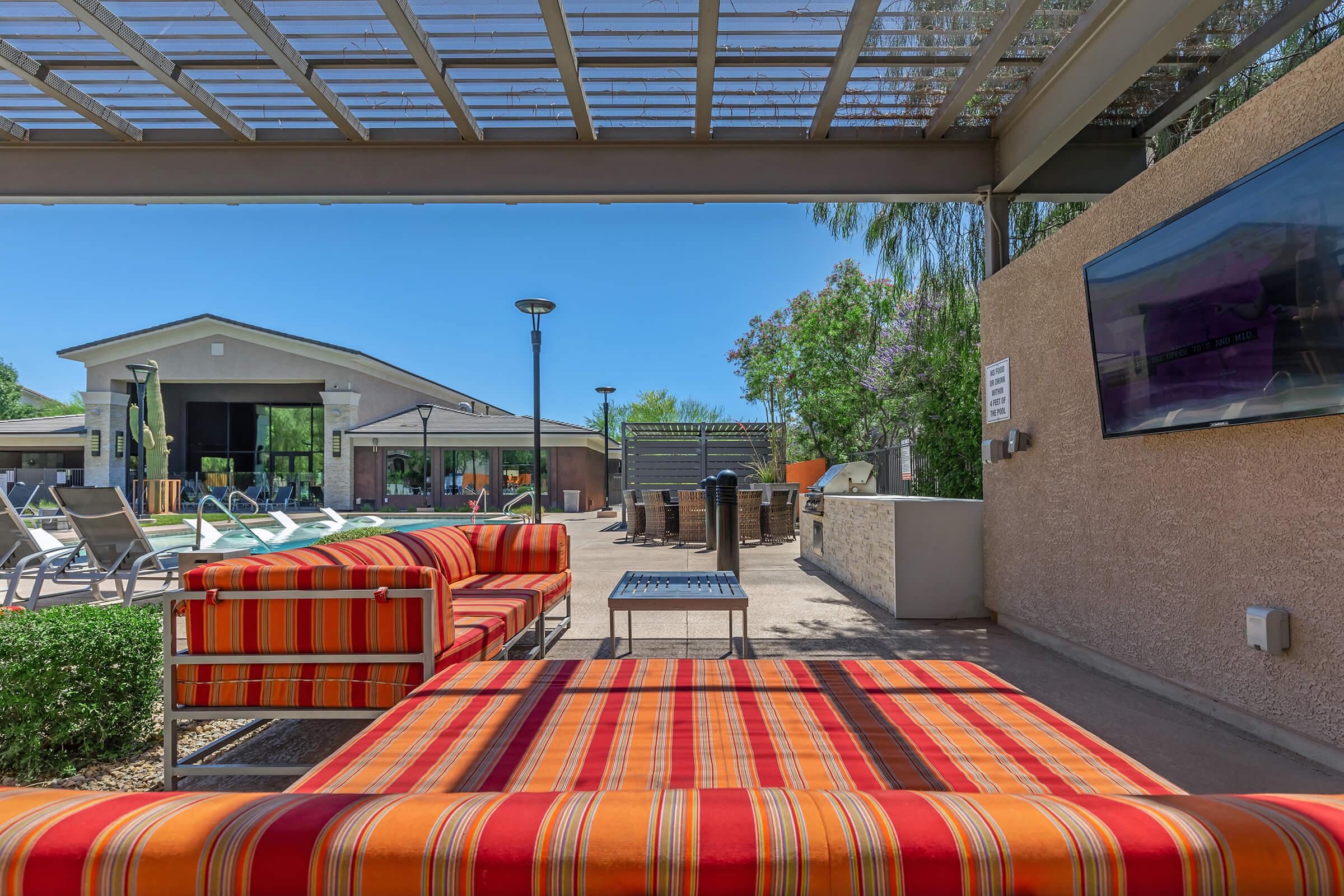 LOUNGE AT THE POOLSIDE CABANAS