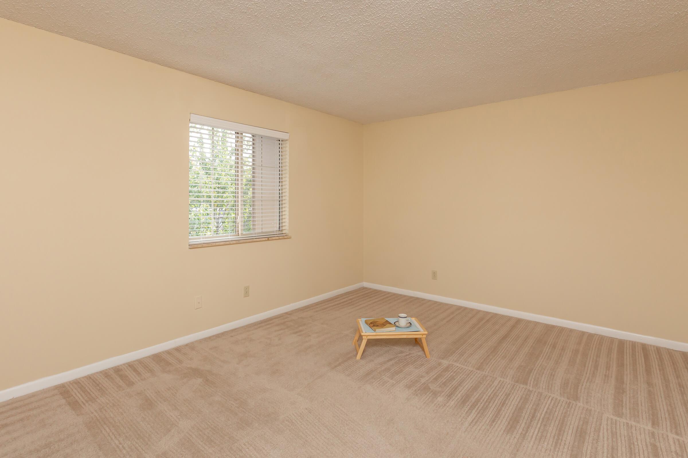 Plush Carpeted Bedroom at Kingston Pointe Apartments in Knoxville, Tennessee