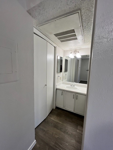 CP 2-207 Bathroom