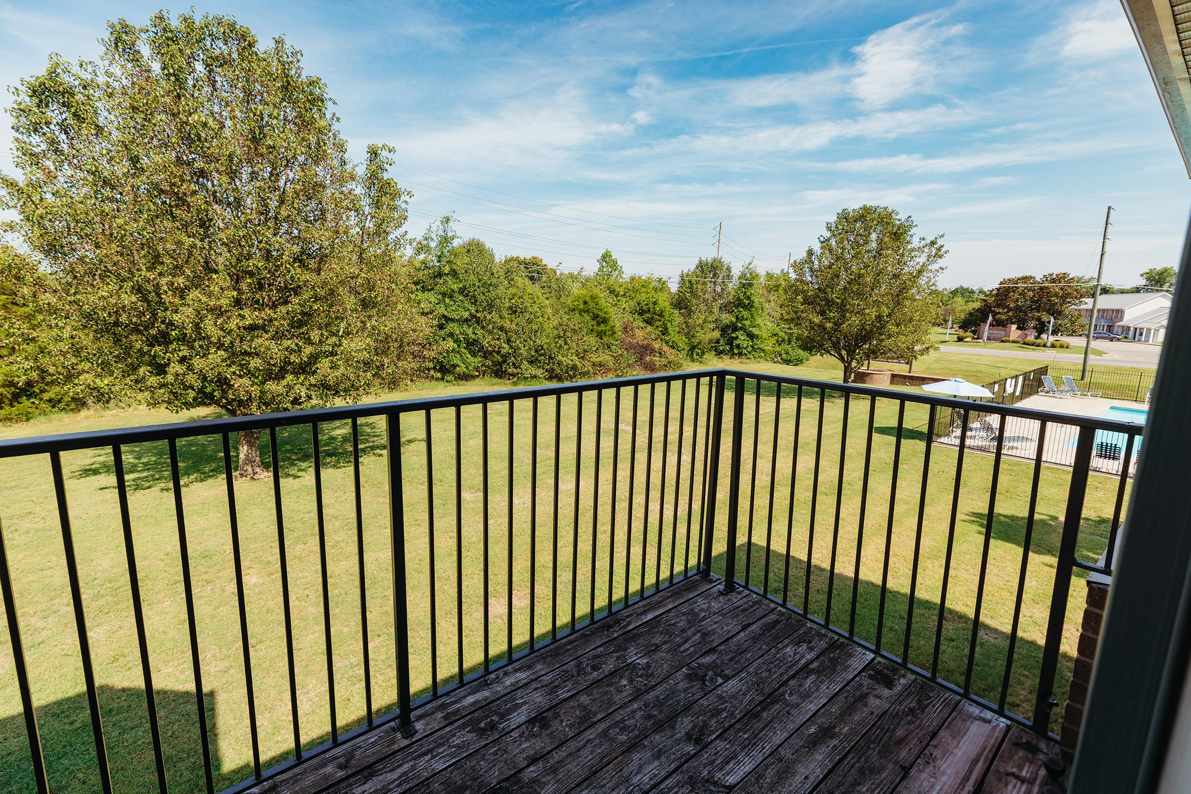 Balcony view of landscaping at Rutherford Woodlands