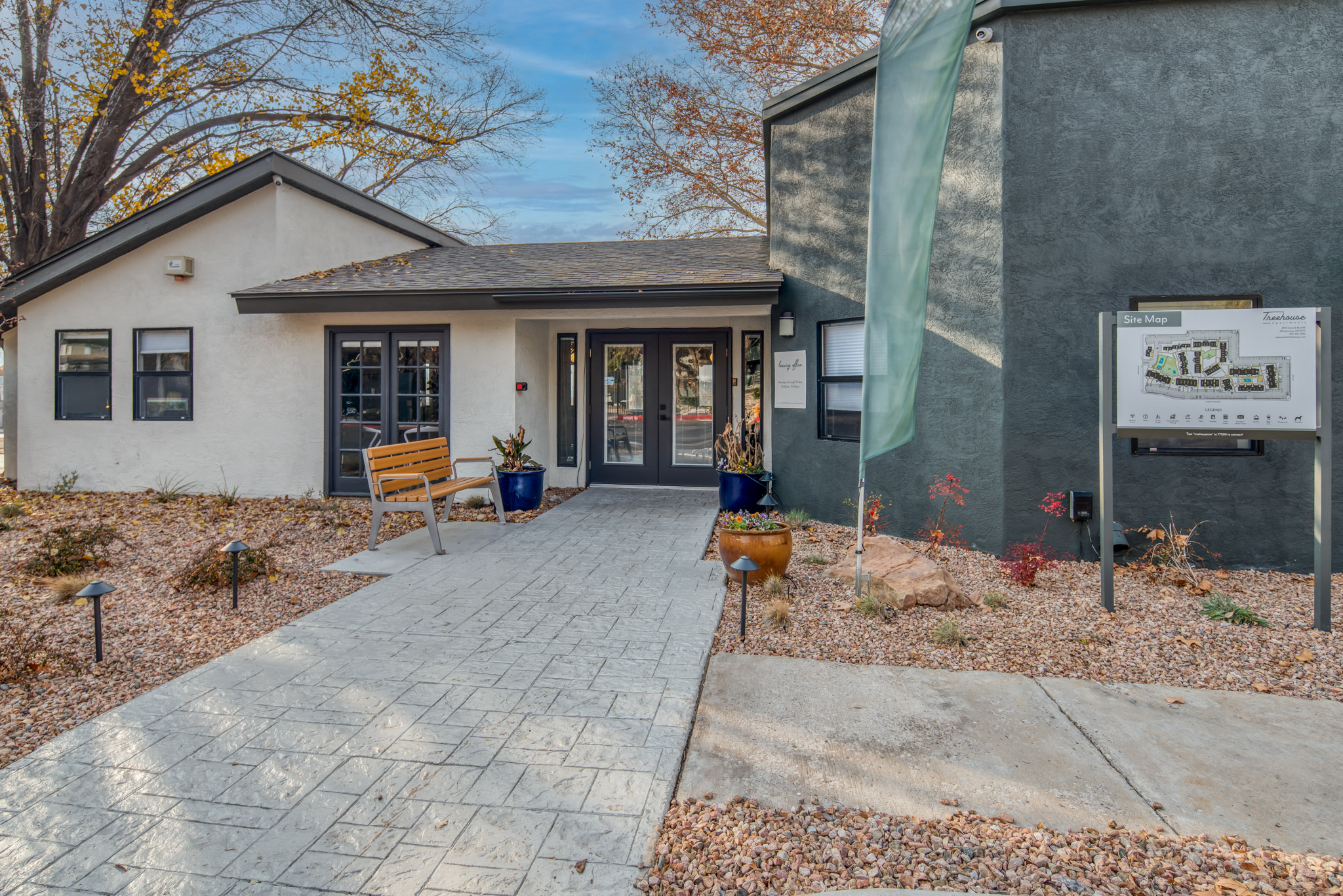 Exterior of front entrance to leasing office at Treehouse in Albuquerque, New Mexico