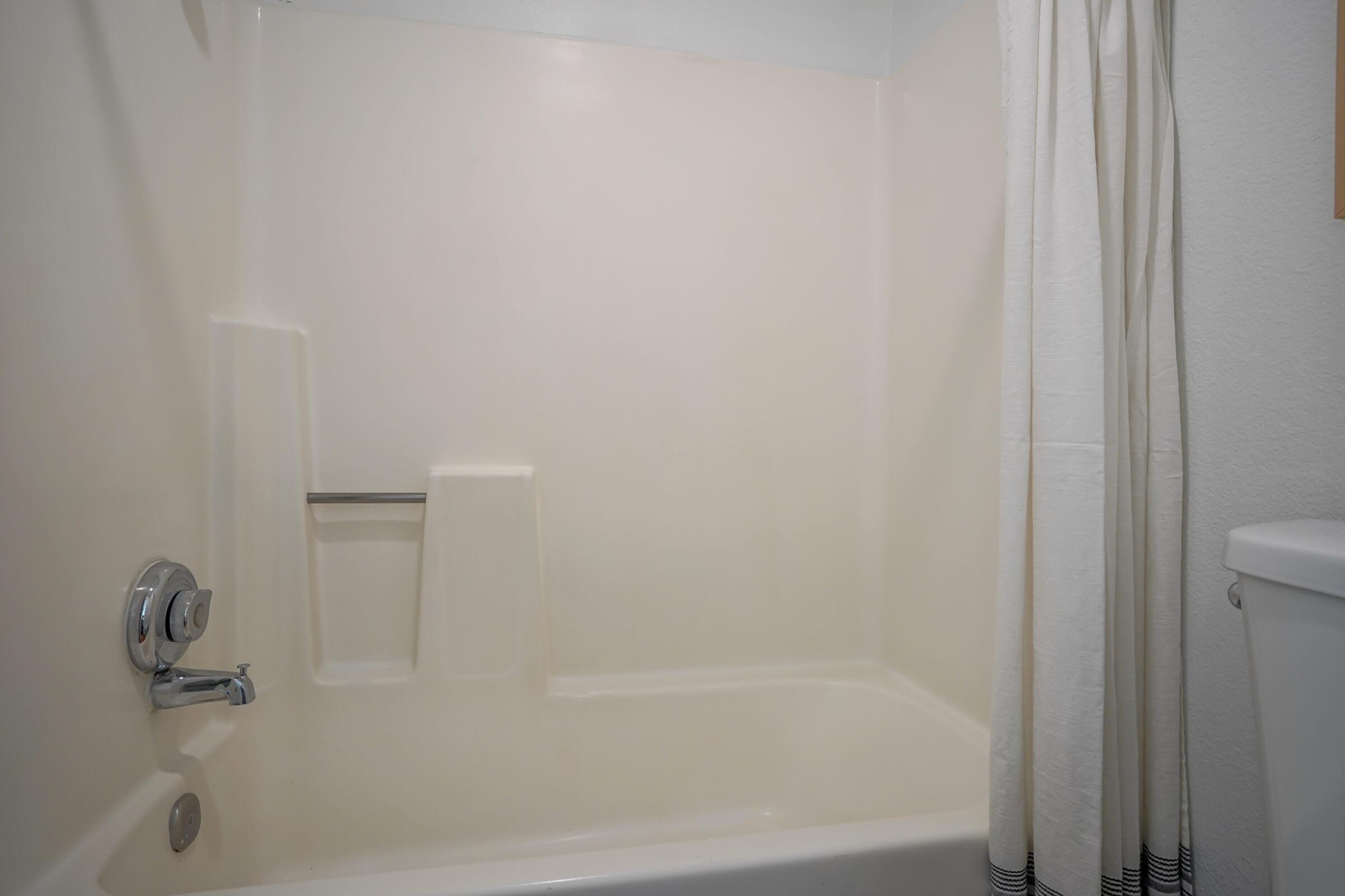 Bathroom with Bathtub - Treehouse Apartments - Albuquerque - New Mexico