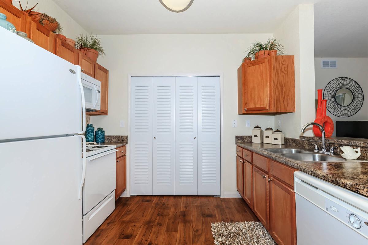 ALL-ELECTRIC KITCHEN