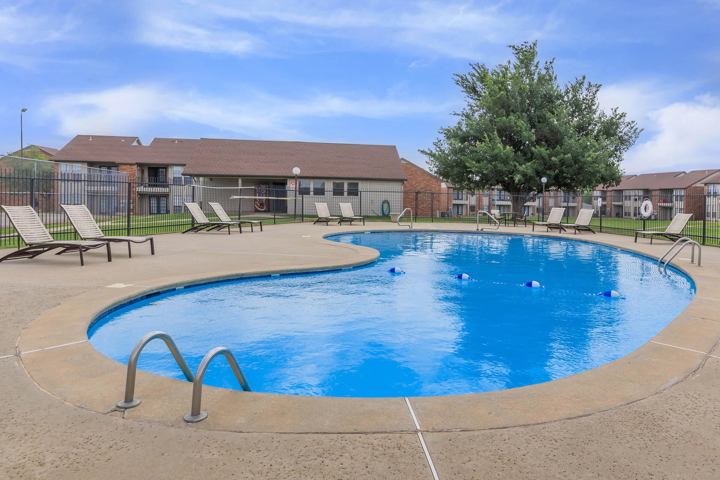 Home Country Club Apartments El Reno, OK