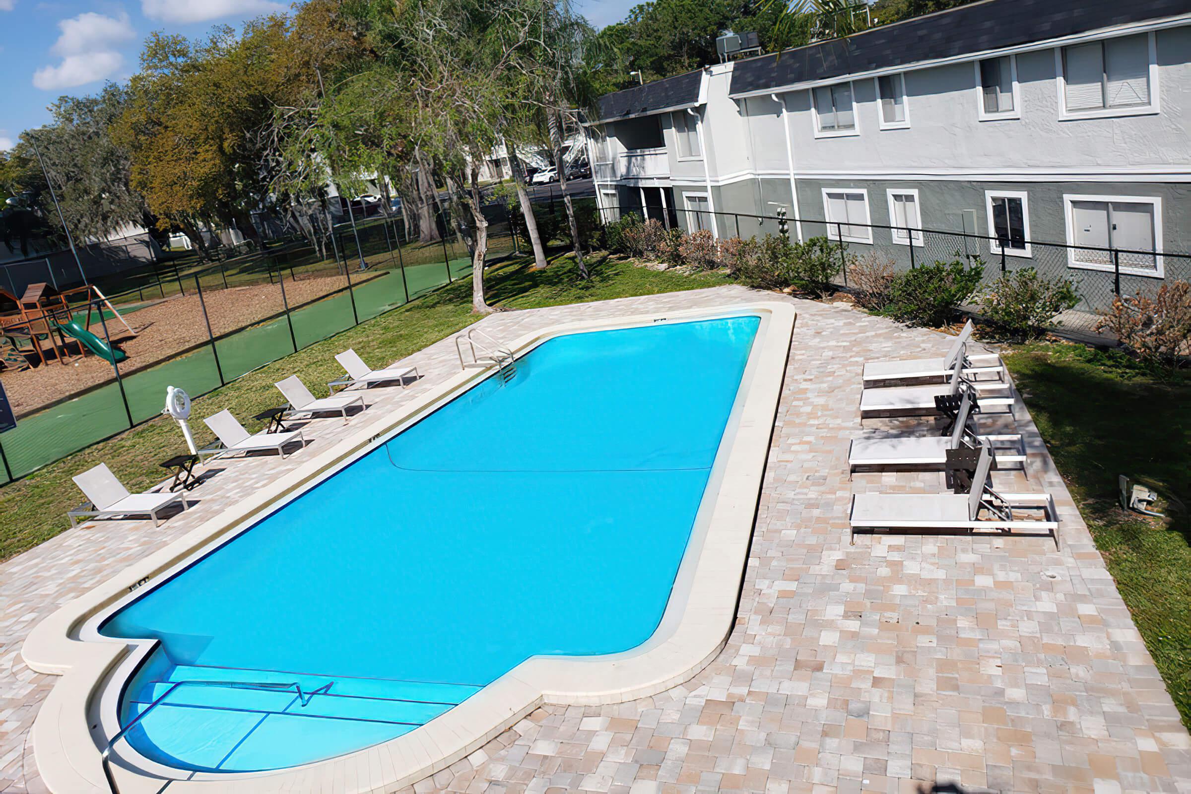 River Pointe Apartment Homes Pet Friendly Apartments In Tampa