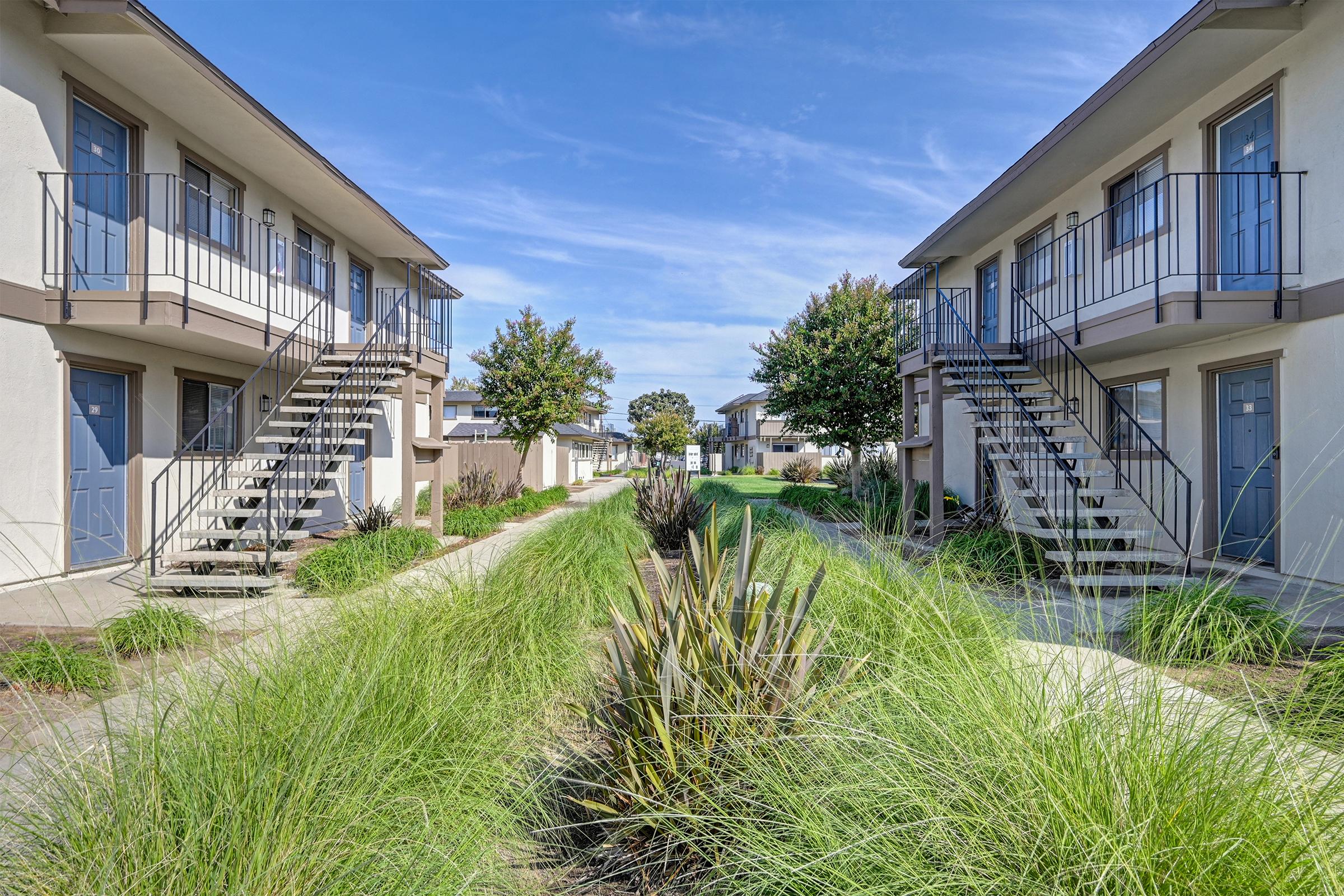 Village Ceres Apts 8 of 8