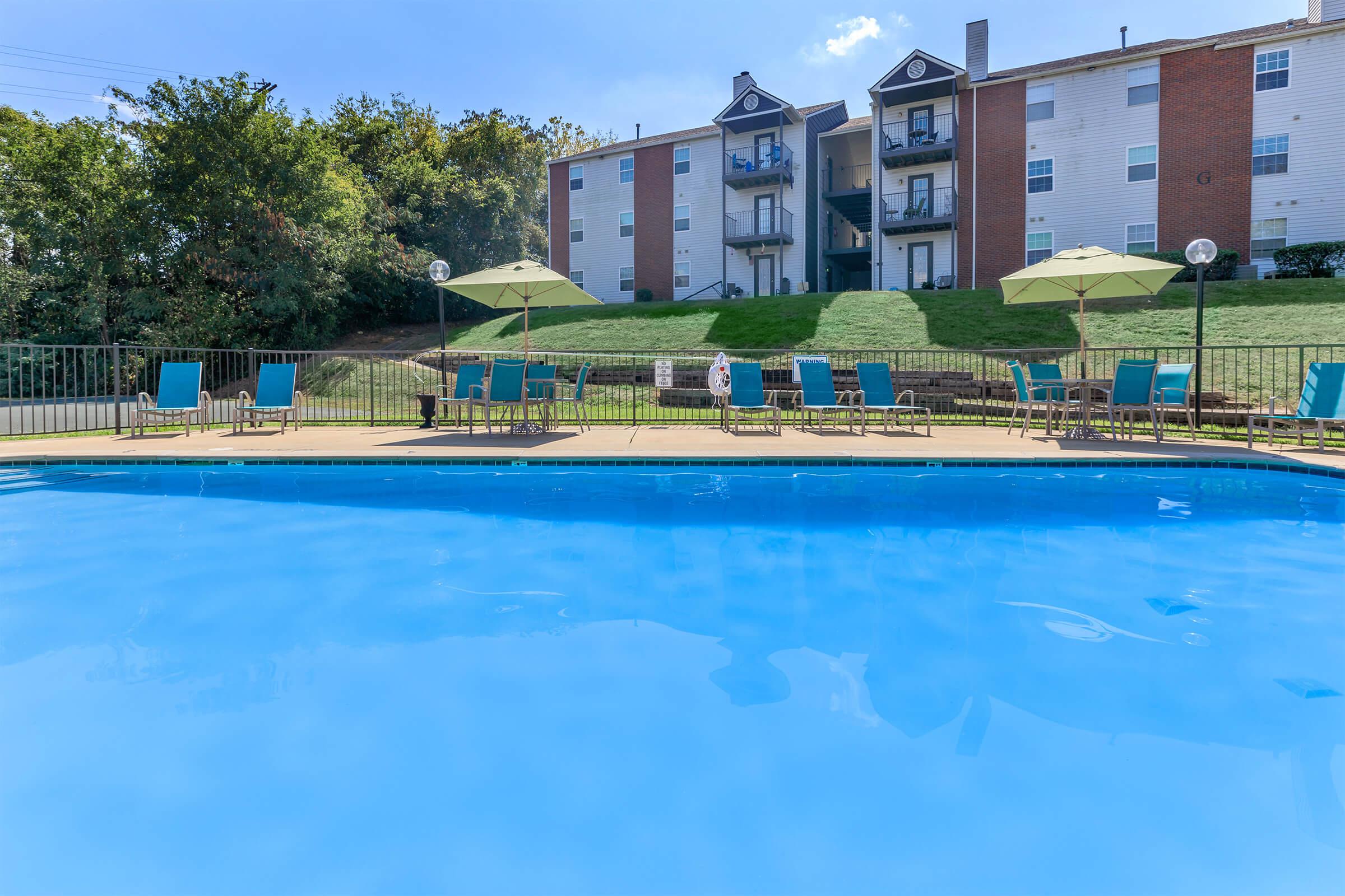 simming pool at graymere in columbia