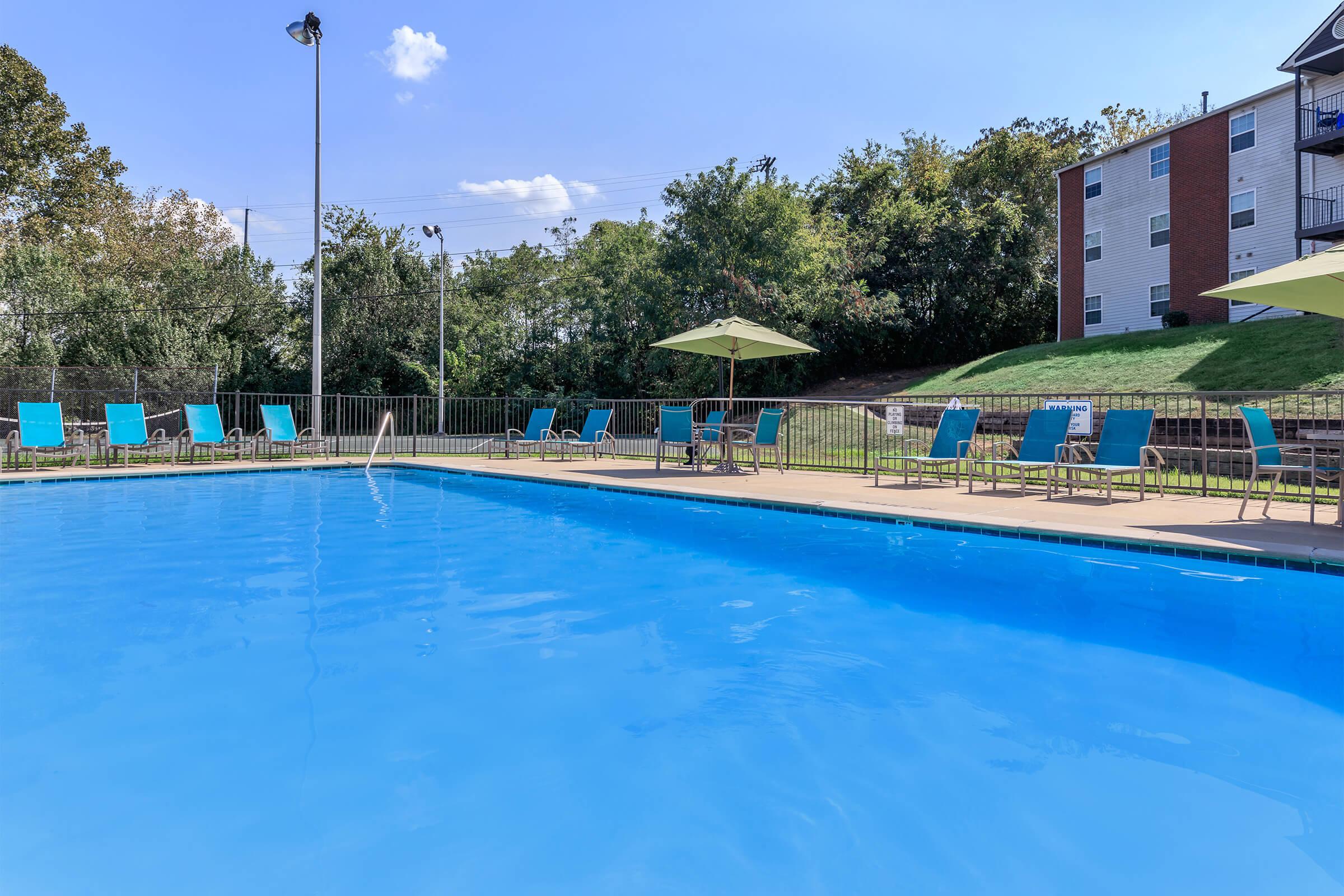 swimming pool in columbia
