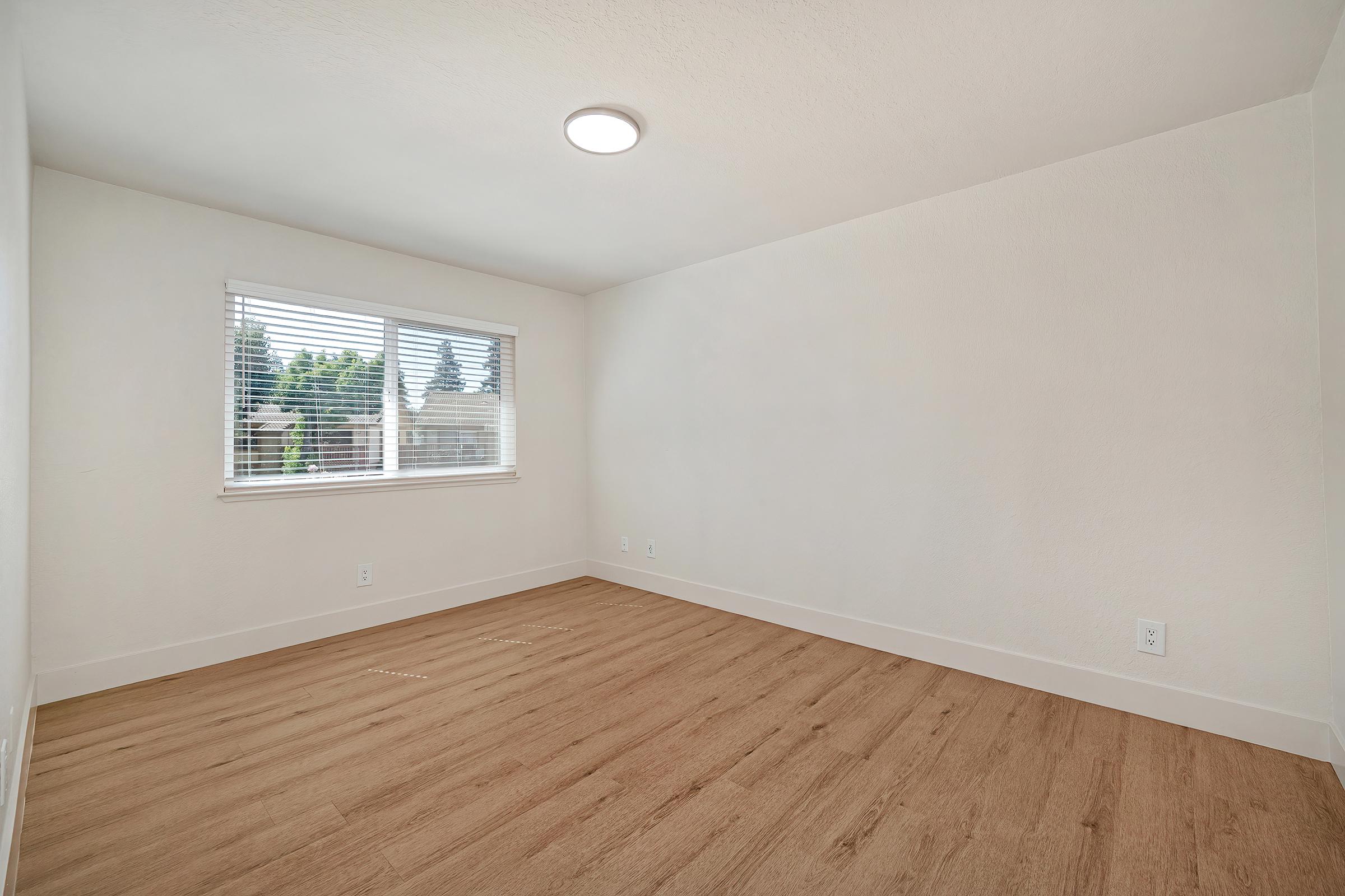 Stonebridge Apartments 8 of 12