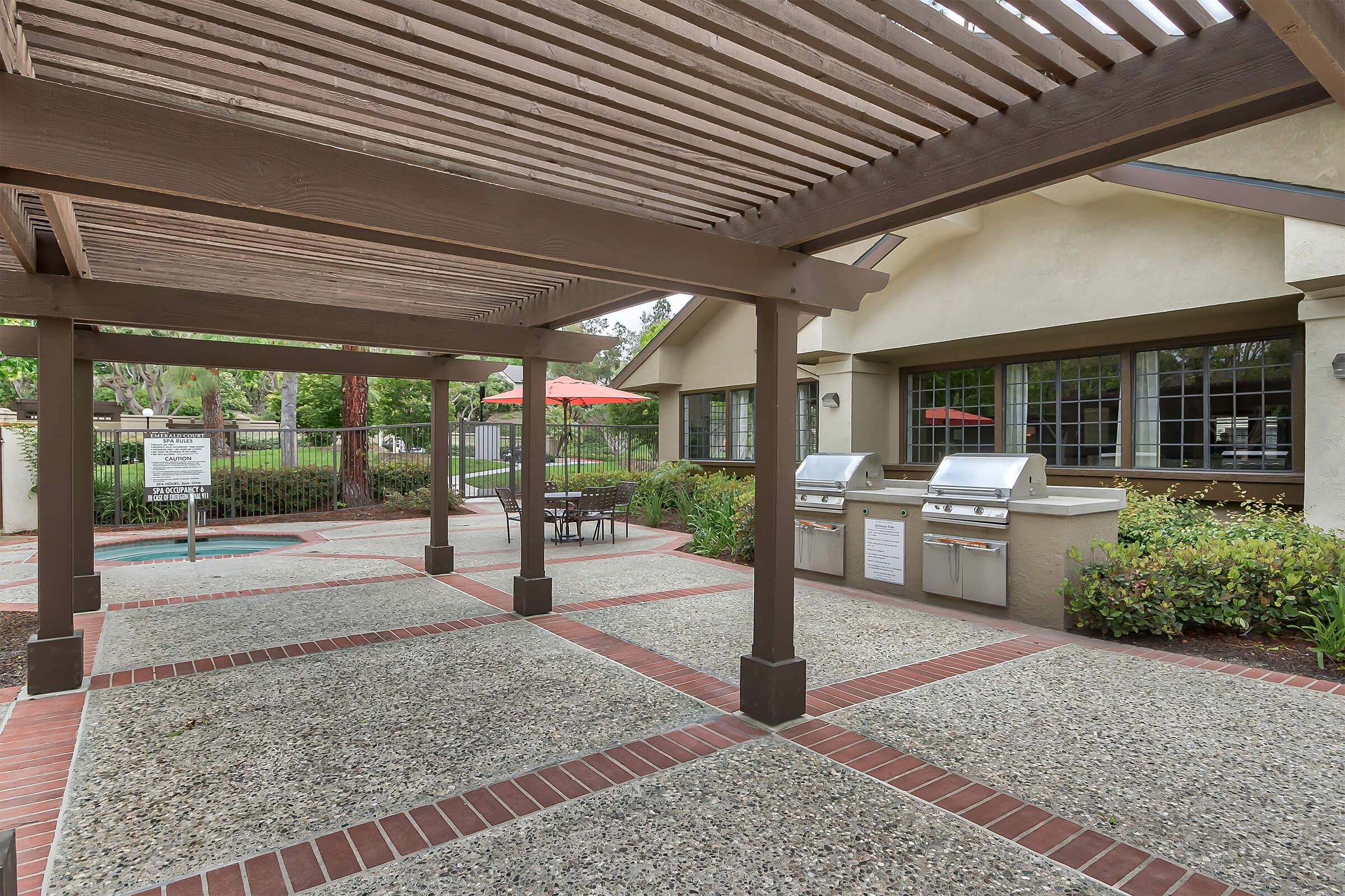 Emerald Court Apartment Homes Photo Gallery