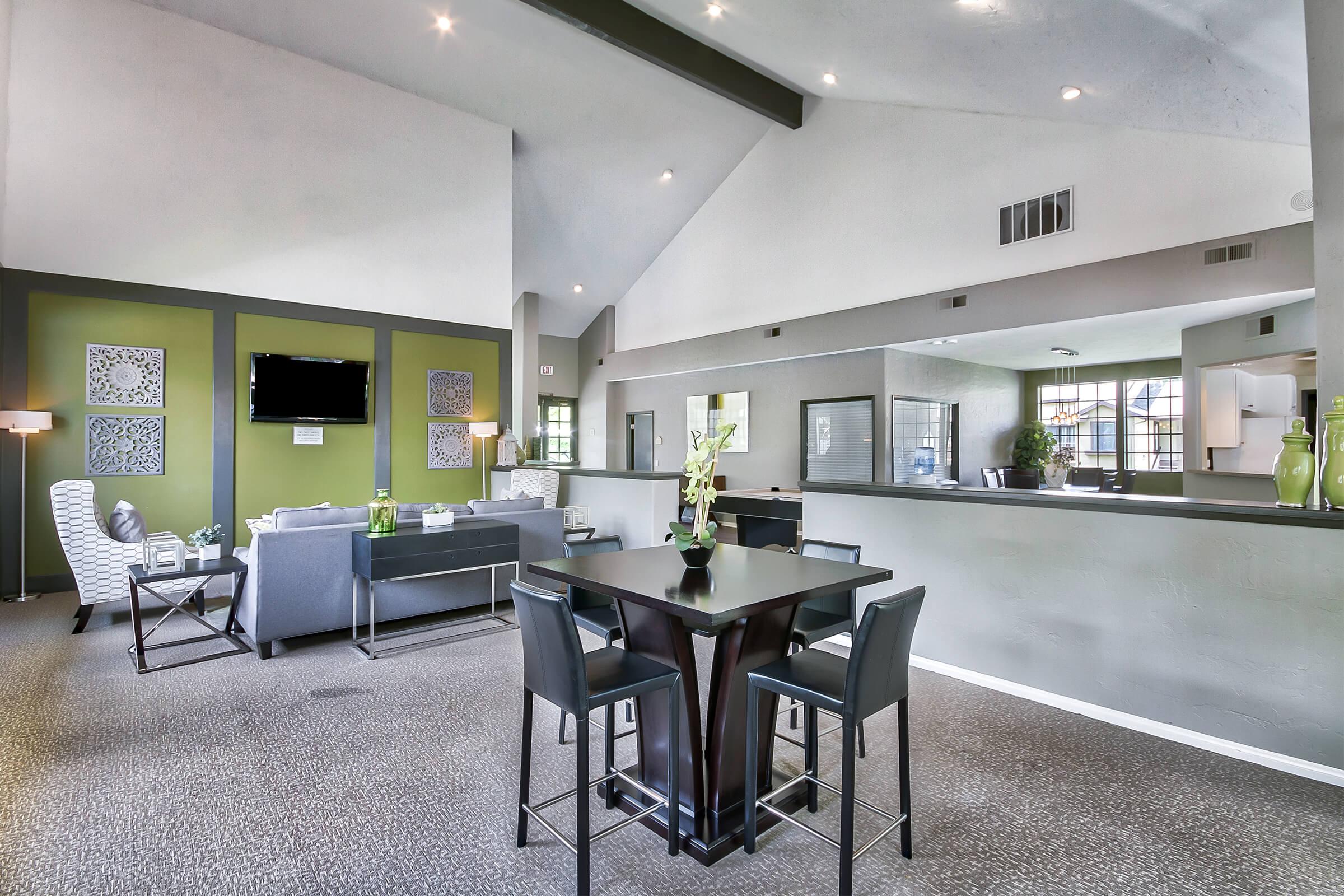 Emerald Court Apartment Homes Photo Gallery
