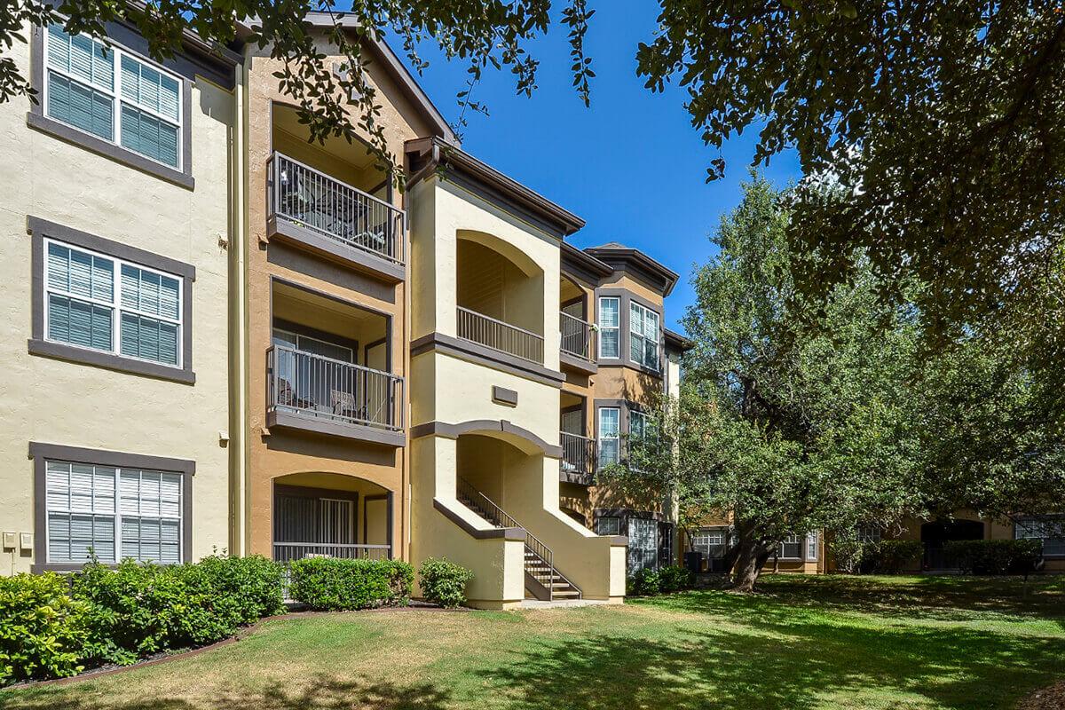 The Reserve at Canyon Creek Apartments in San Antonio, TX - Exterior 38.jpg