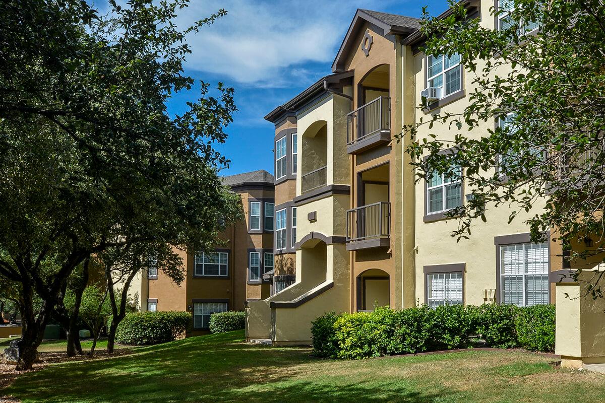 The Reserve at Canyon Creek Apartments in San Antonio, TX - Exterior 39.jpg