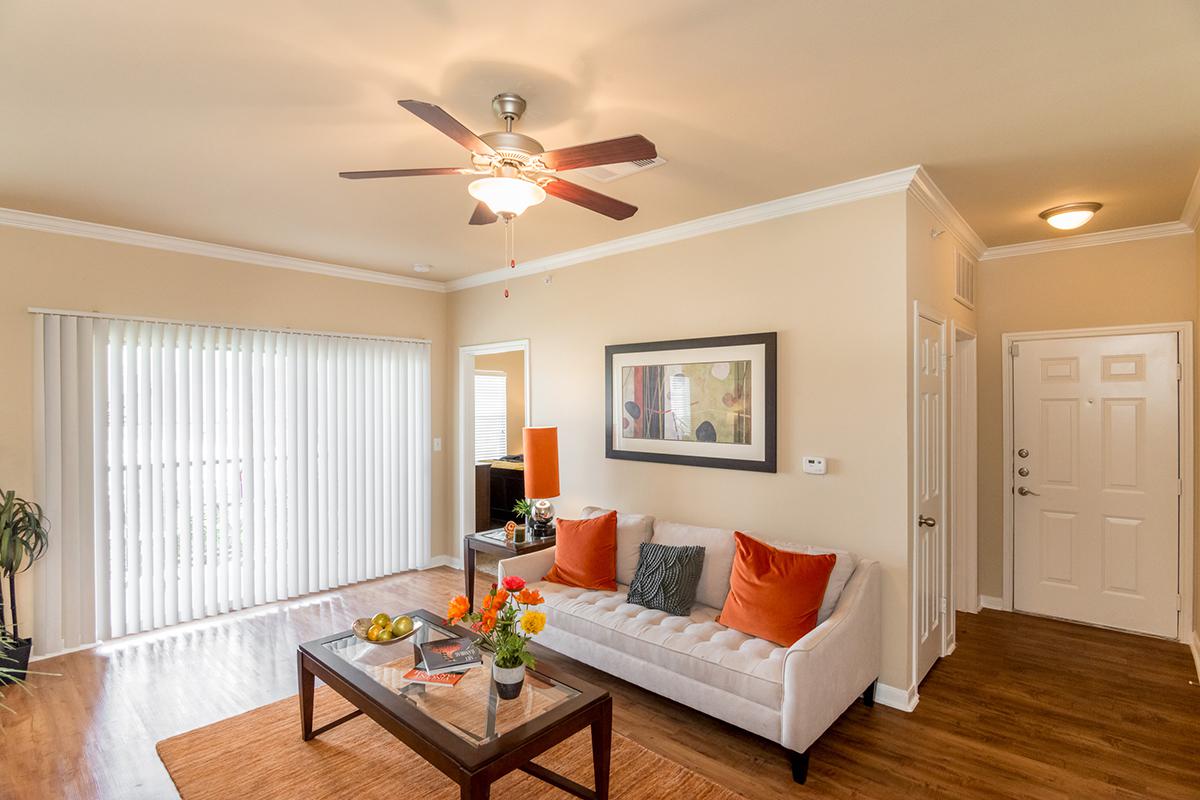 The Reserve at Canyon Creek Apartments in San Antonio, TX - Interior 02.jpg