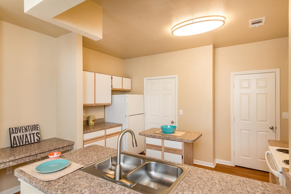 The Reserve at Canyon Creek Apartments in San Antonio, TX - Interior 21.jpg