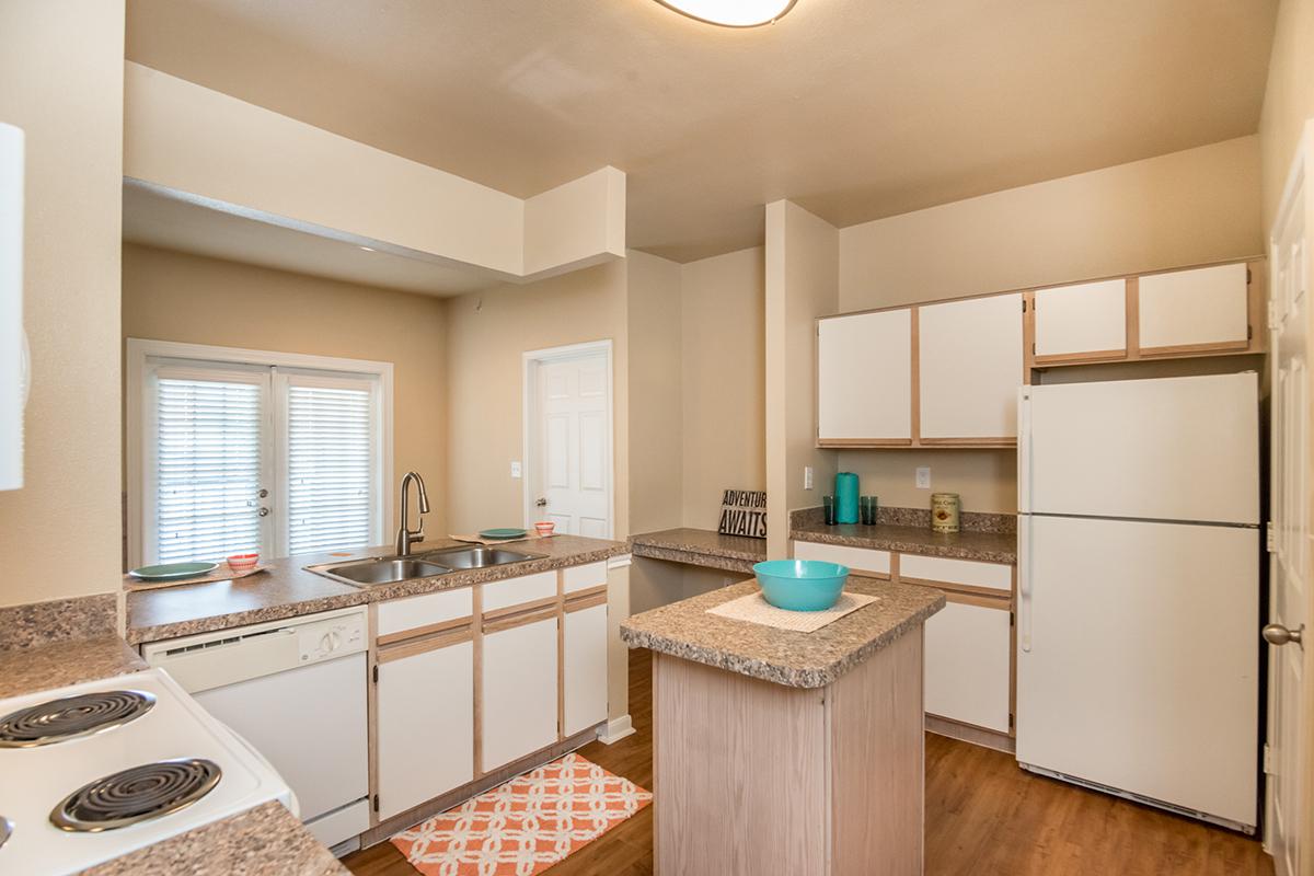 The Reserve at Canyon Creek Apartments in San Antonio, TX - Interior 22.jpg
