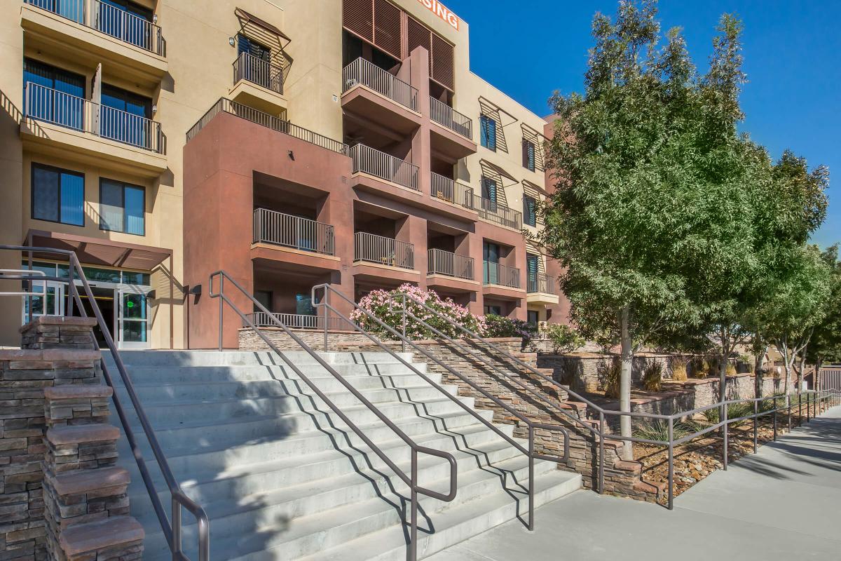 LOVELY APARTMENT HOMES AT ECHELON AT CENTENNIAL HILLS IN LAS VEGAS